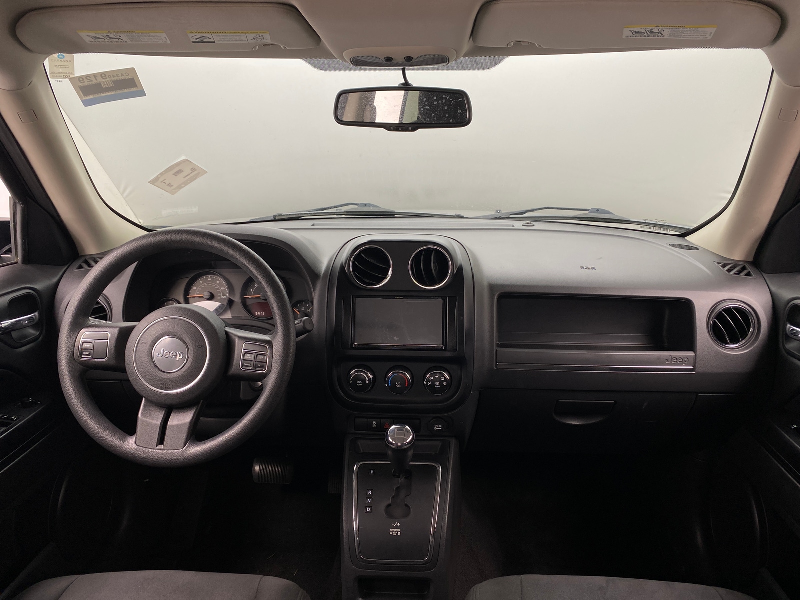 Thumbnail: 2016 Jeep Patriot - 3