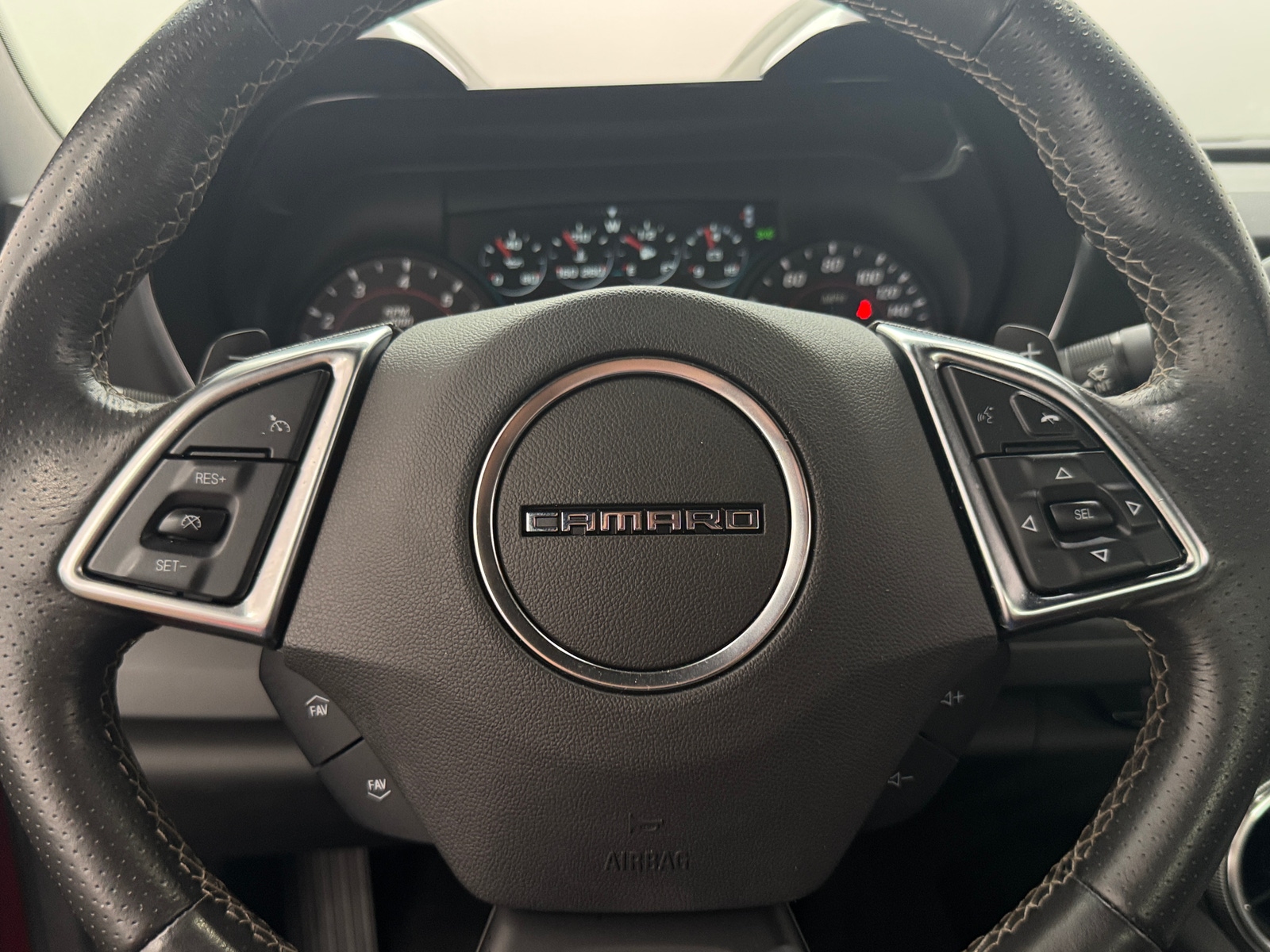 Thumbnail: 2017 Chevrolet Camaro - 5