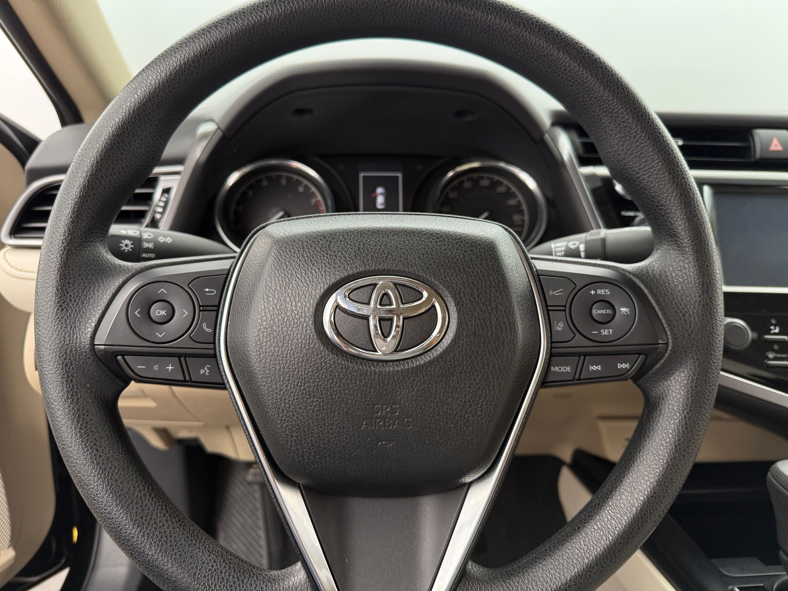Thumbnail: 2019 Toyota Camry - 5
