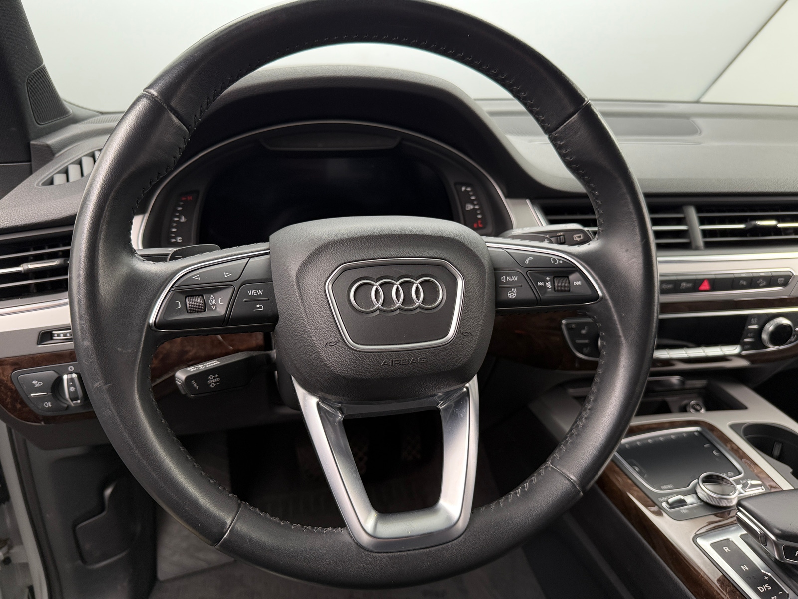 Thumbnail: 2019 Audi Q7 - 4
