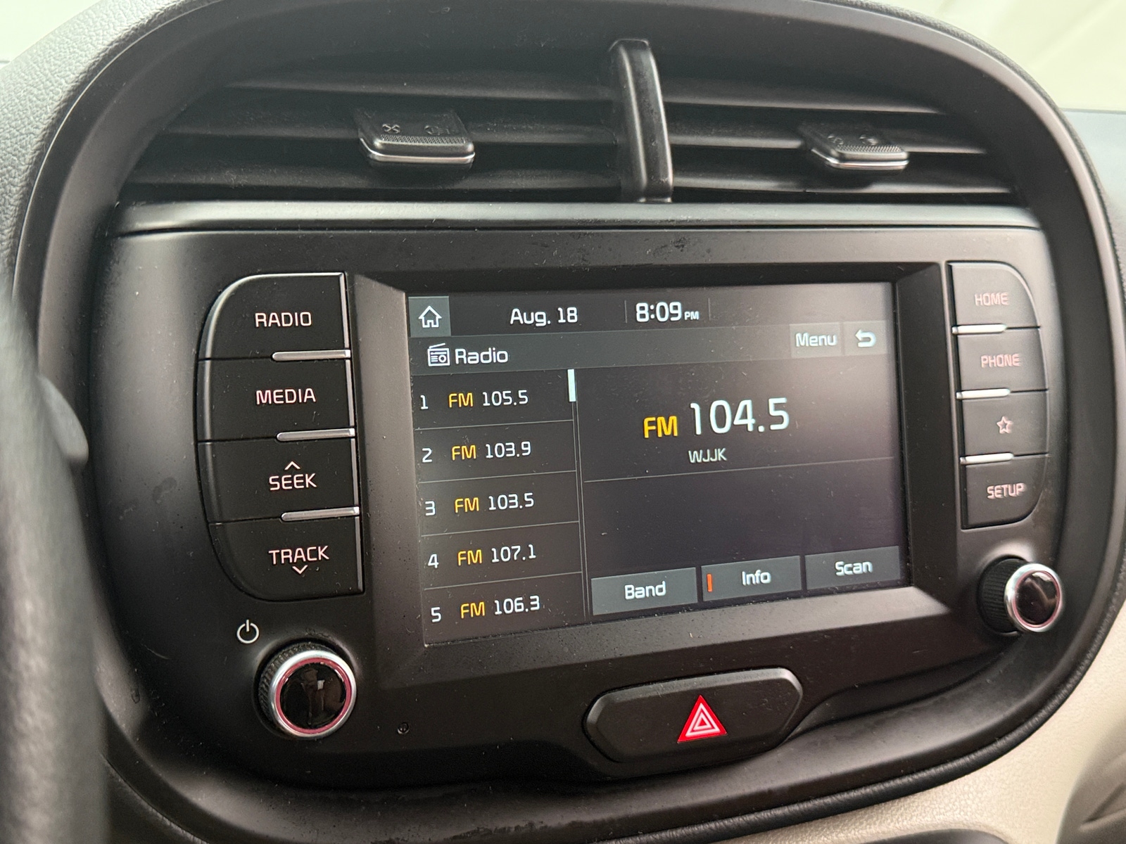 Thumbnail: 2020 Kia Soul - 4