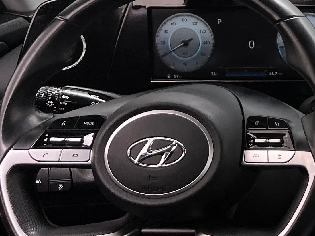 Thumbnail: 2022 Hyundai Elantra - 5