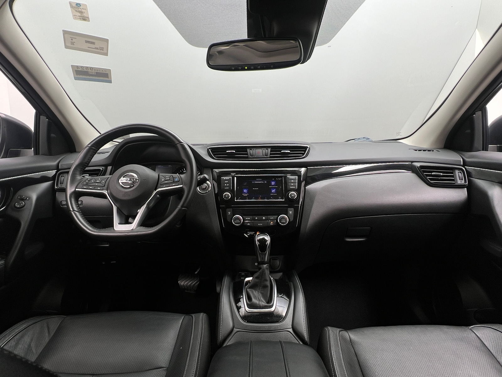Thumbnail: 2019 Nissan Rogue Sport - 2