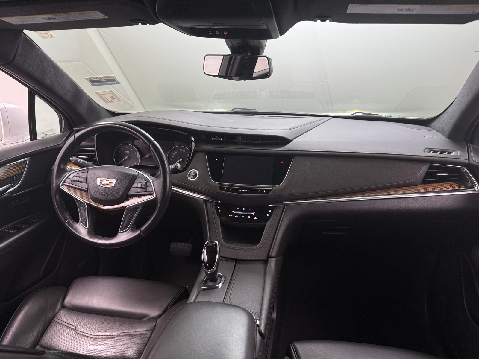 Thumbnail: 2017 Cadillac XT5 - 2