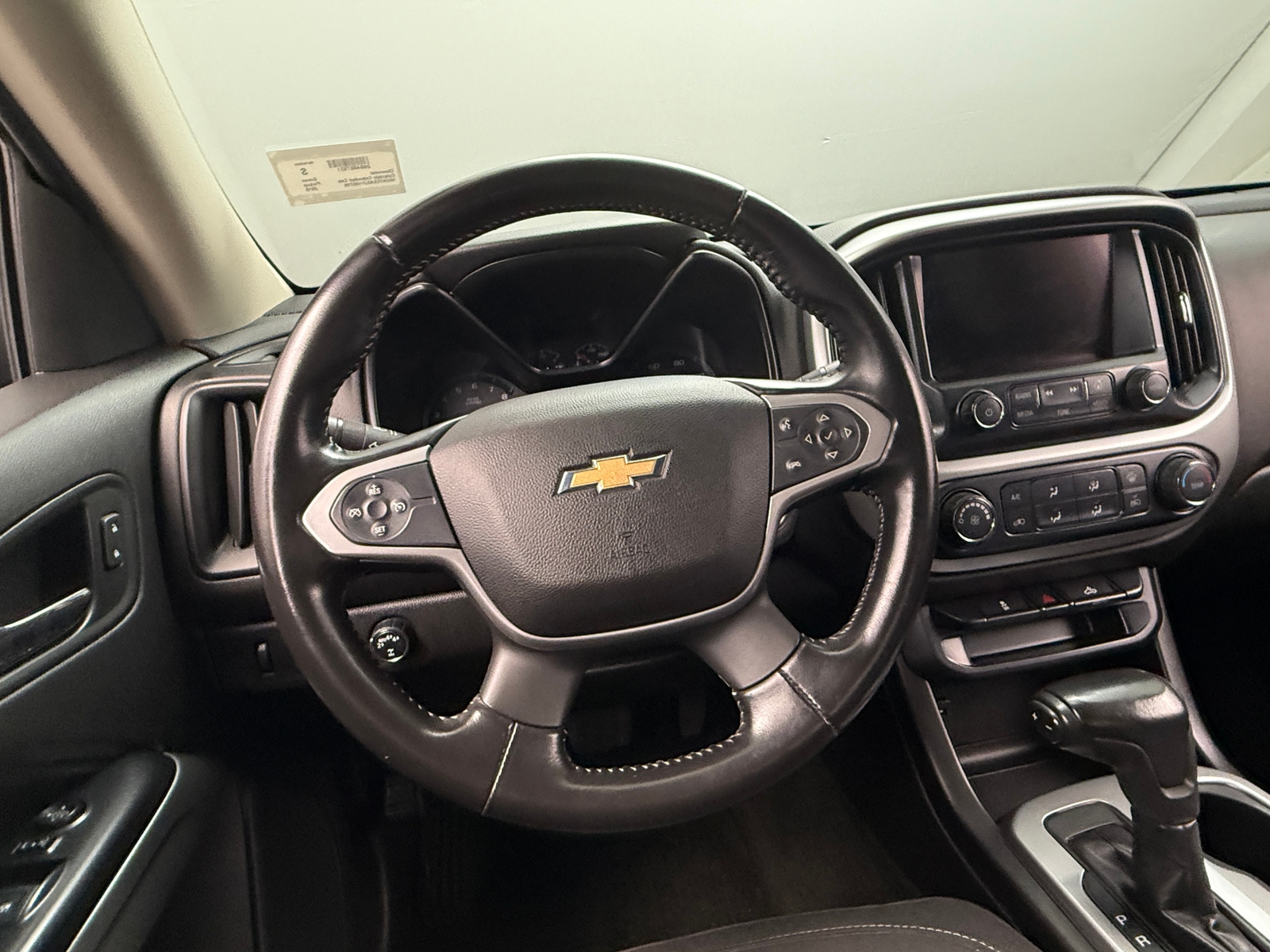 Thumbnail: 2018 Chevrolet Colorado - 4