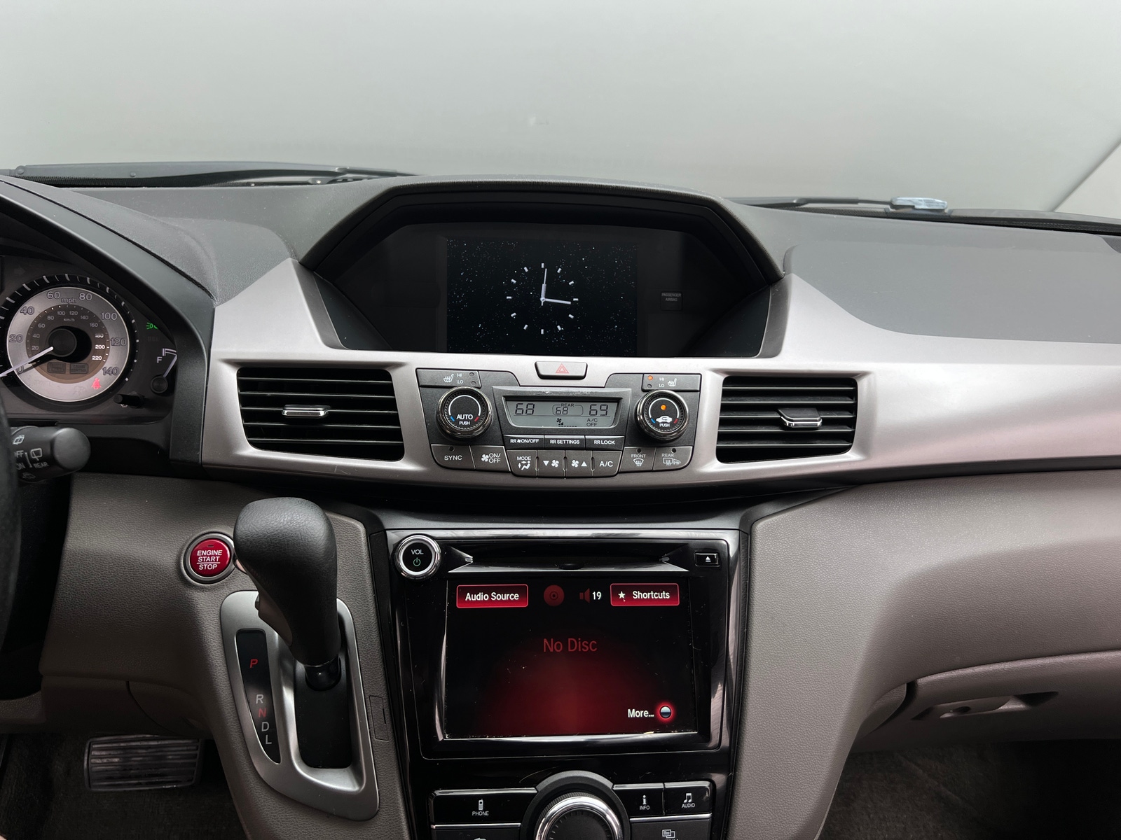 Thumbnail: 2016 Honda Odyssey - 3