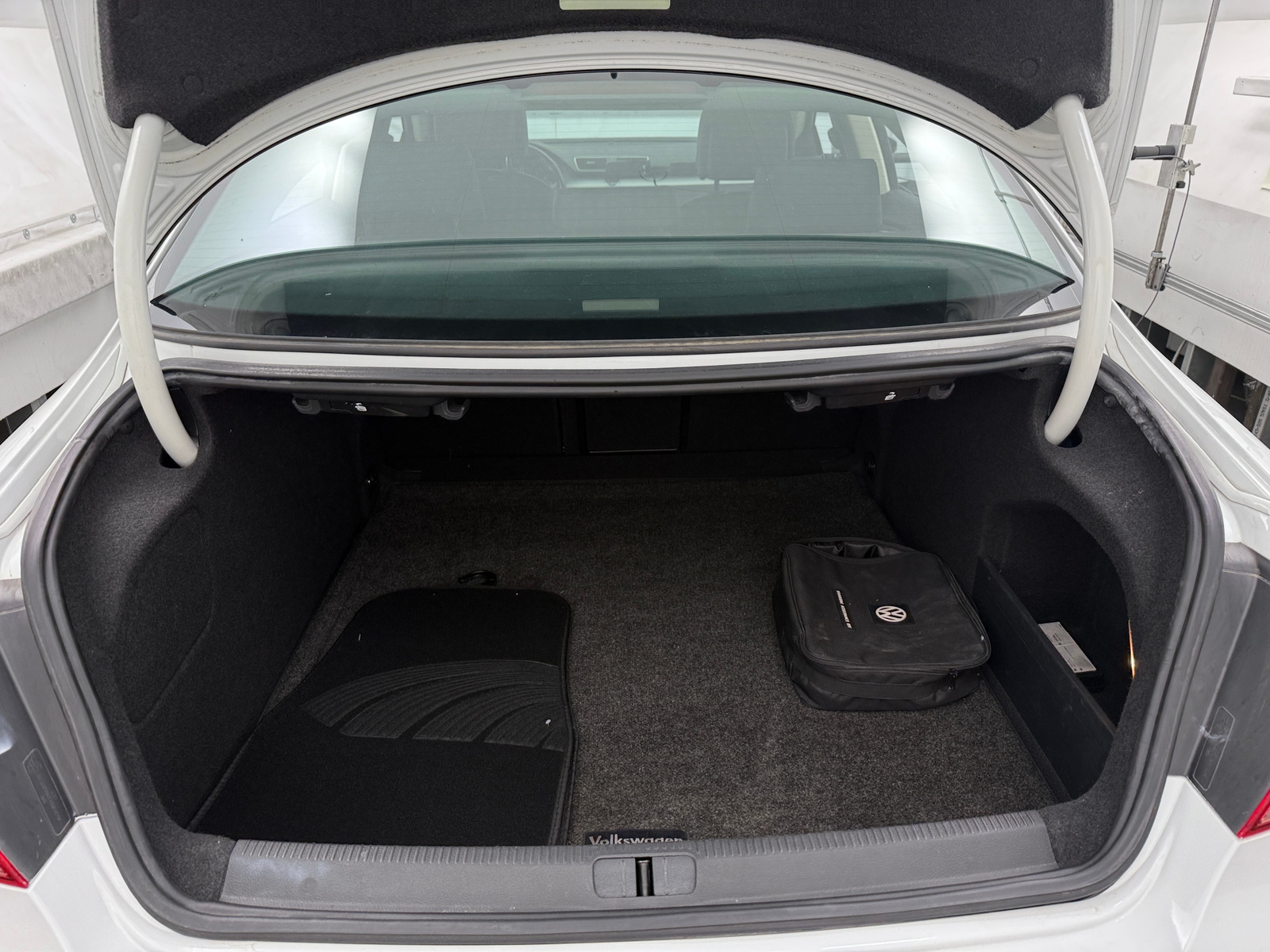 Thumbnail: 2016 Volkswagen CC - 6