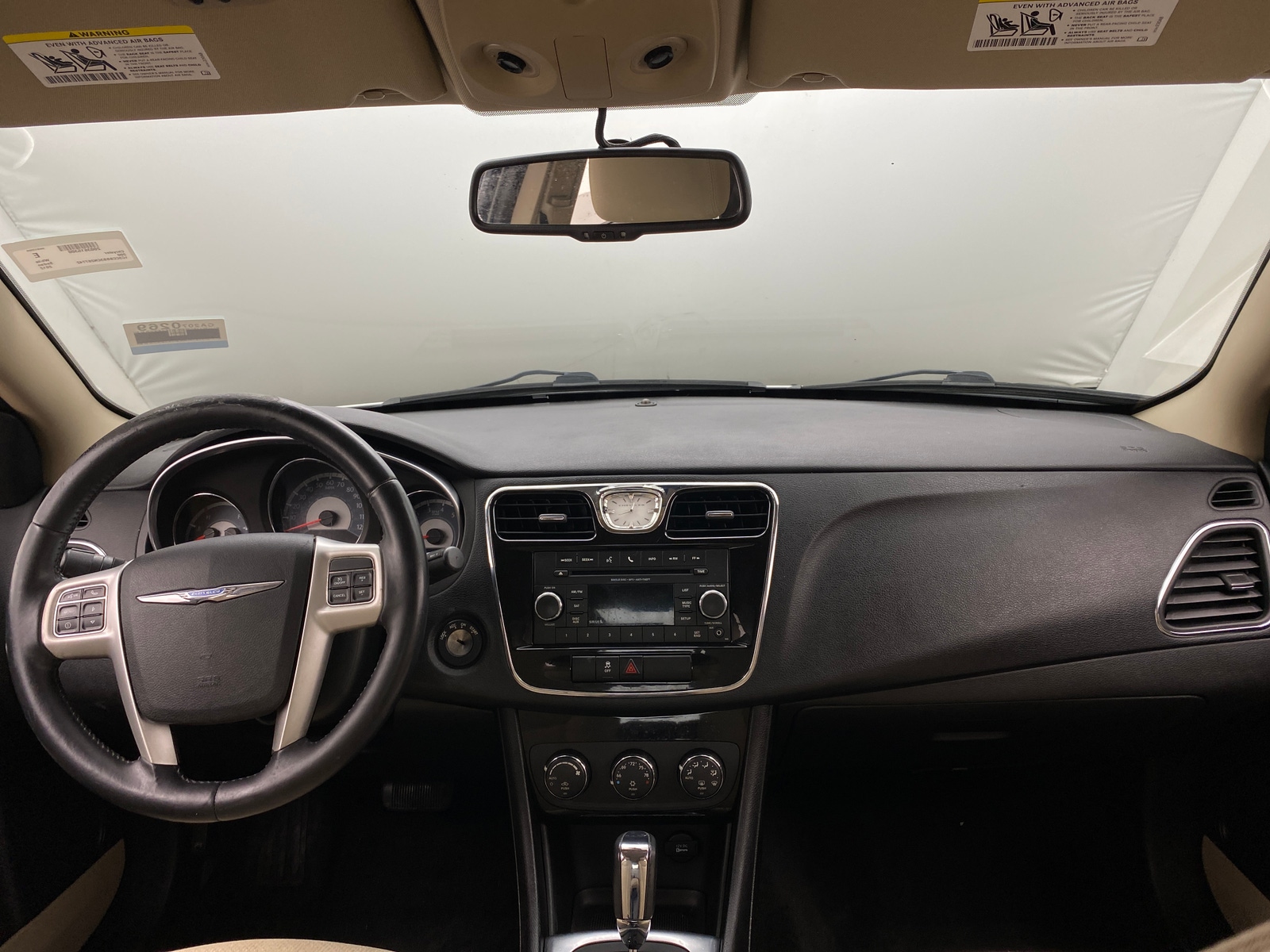 Thumbnail: 2012 Chrysler 200 - 3