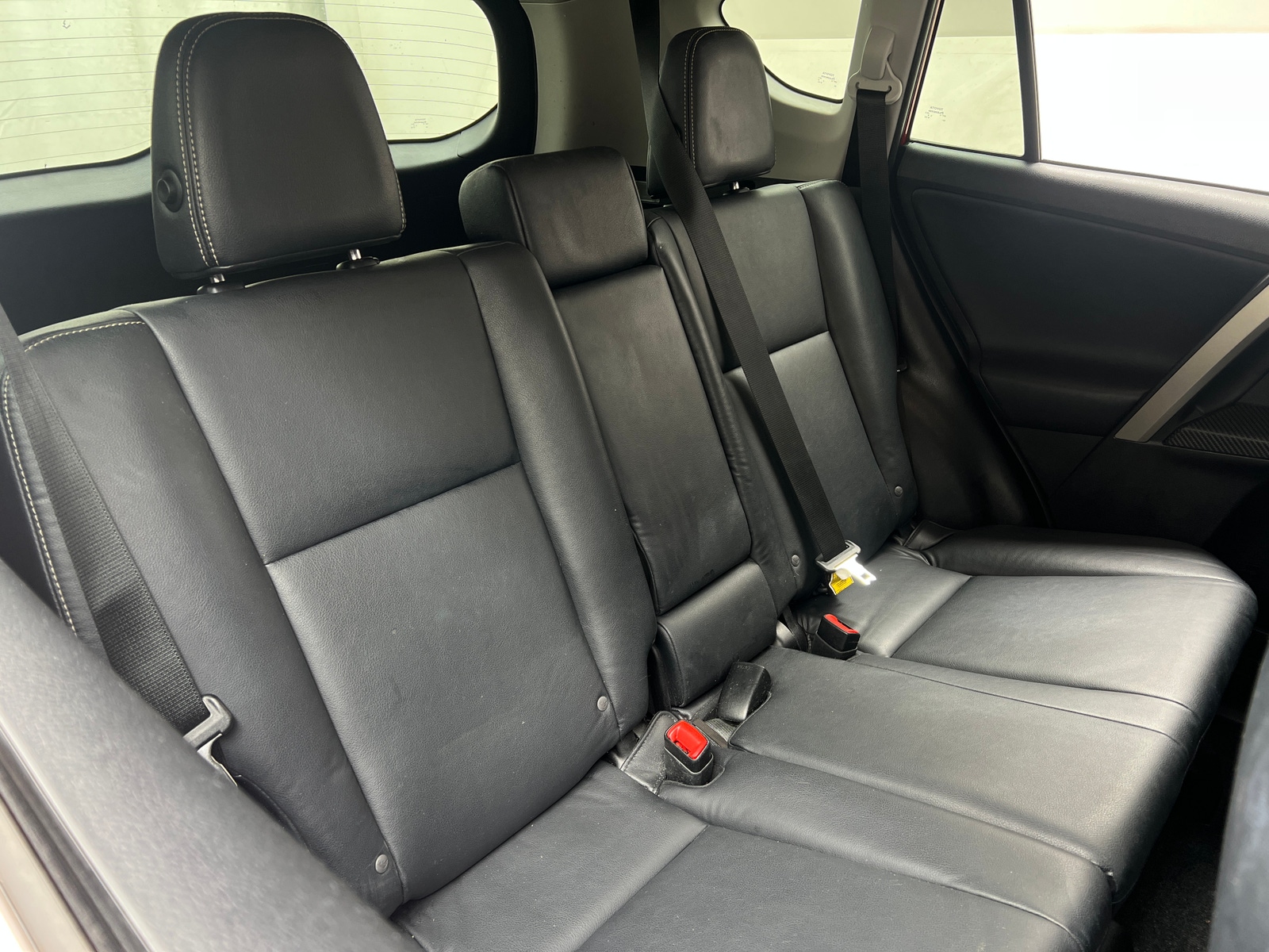 Thumbnail: 2015 Toyota RAV4 - 6