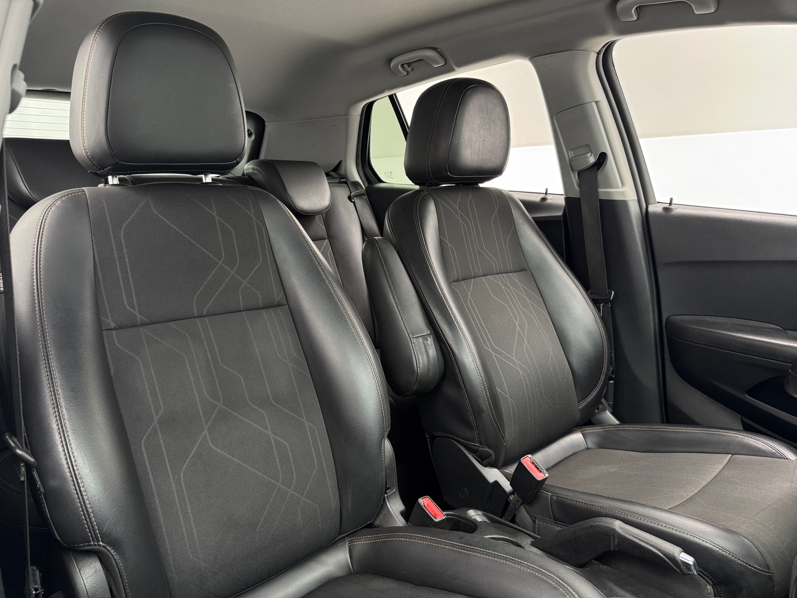 Thumbnail: 2020 Chevrolet Trax - 2