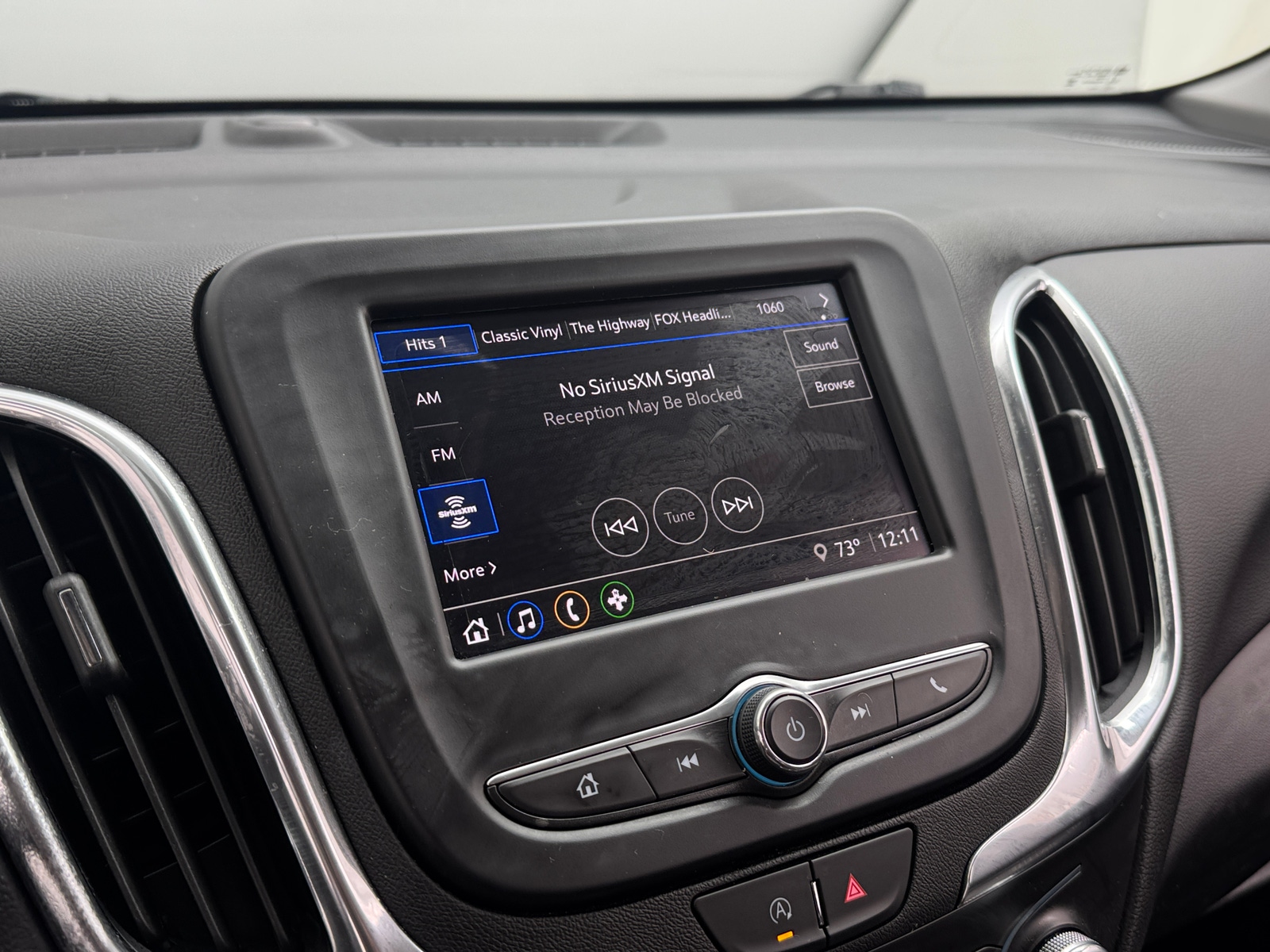 Thumbnail: 2023 Chevrolet Equinox - 4