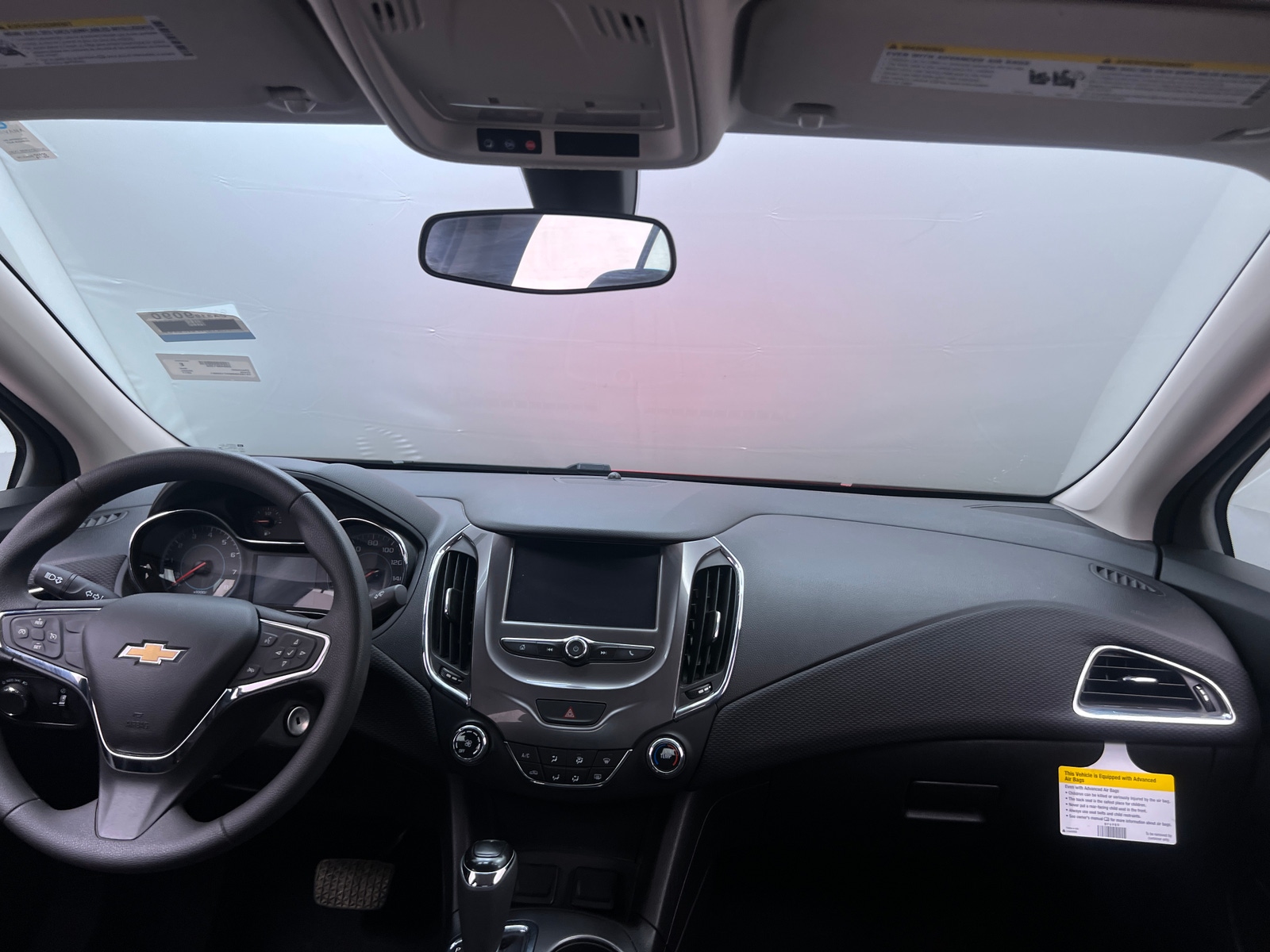 Thumbnail: 2017 Chevrolet Cruze - 3