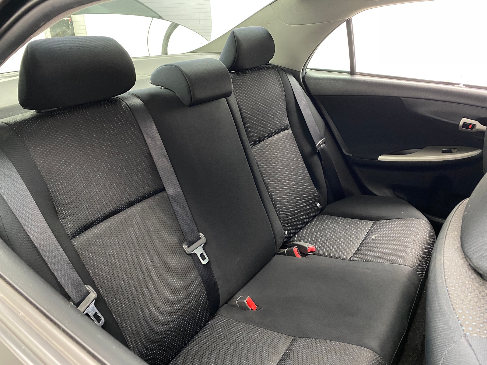 Thumbnail: 2010 Toyota Corolla - 6