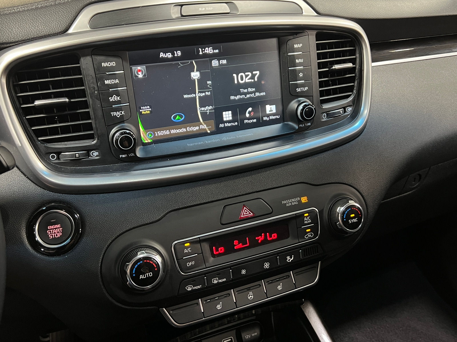 Thumbnail: 2019 Kia Sorento - 3