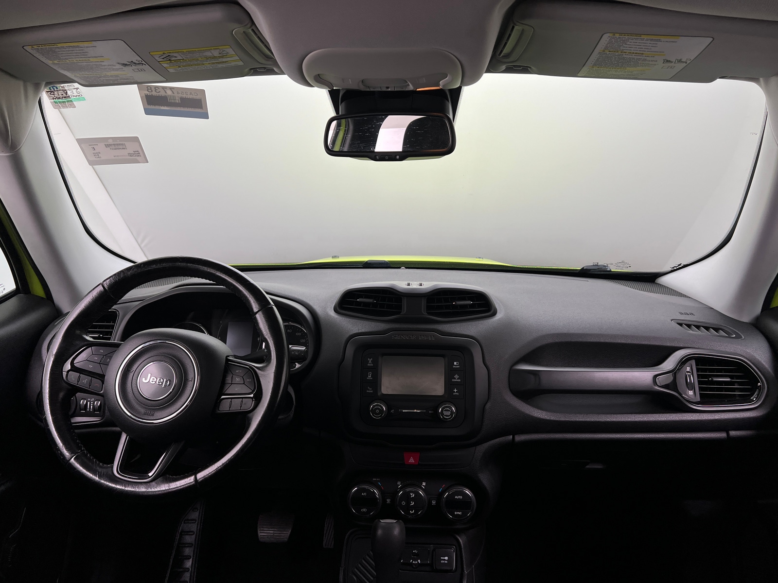Thumbnail: 2017 Jeep Renegade - 3