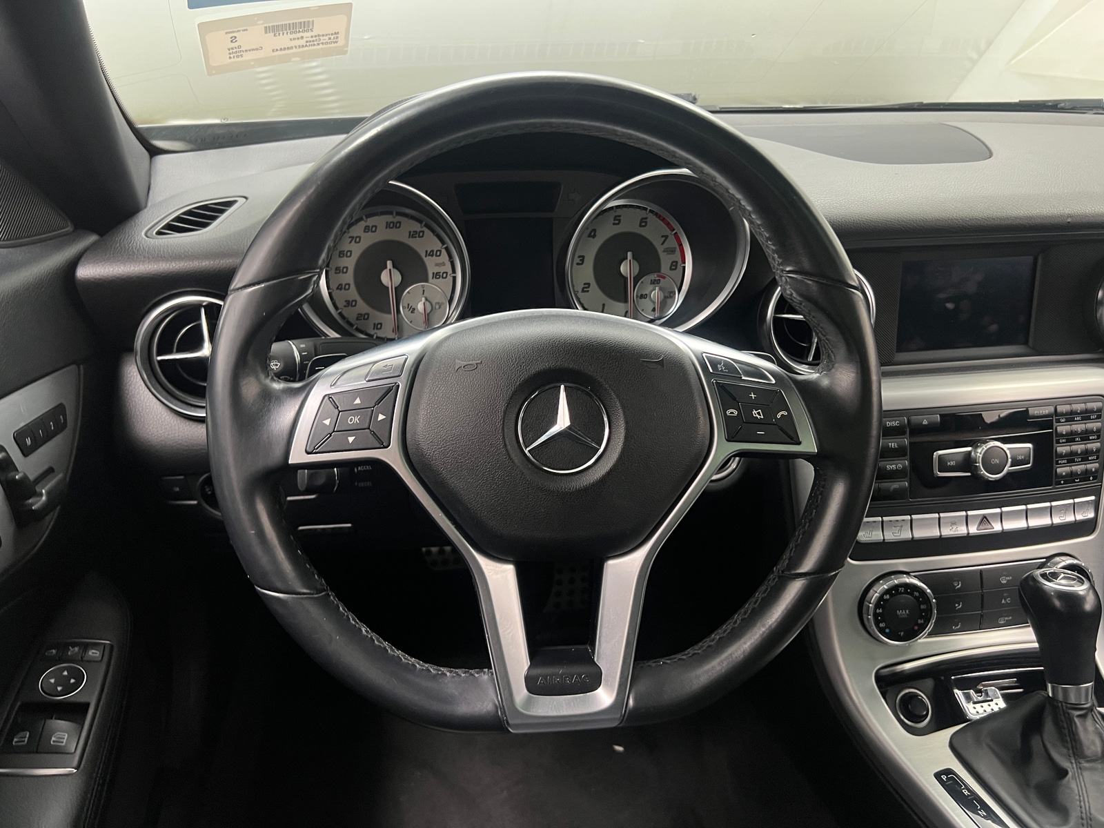 Thumbnail: 2014 Mercedes-Benz SLK - 3