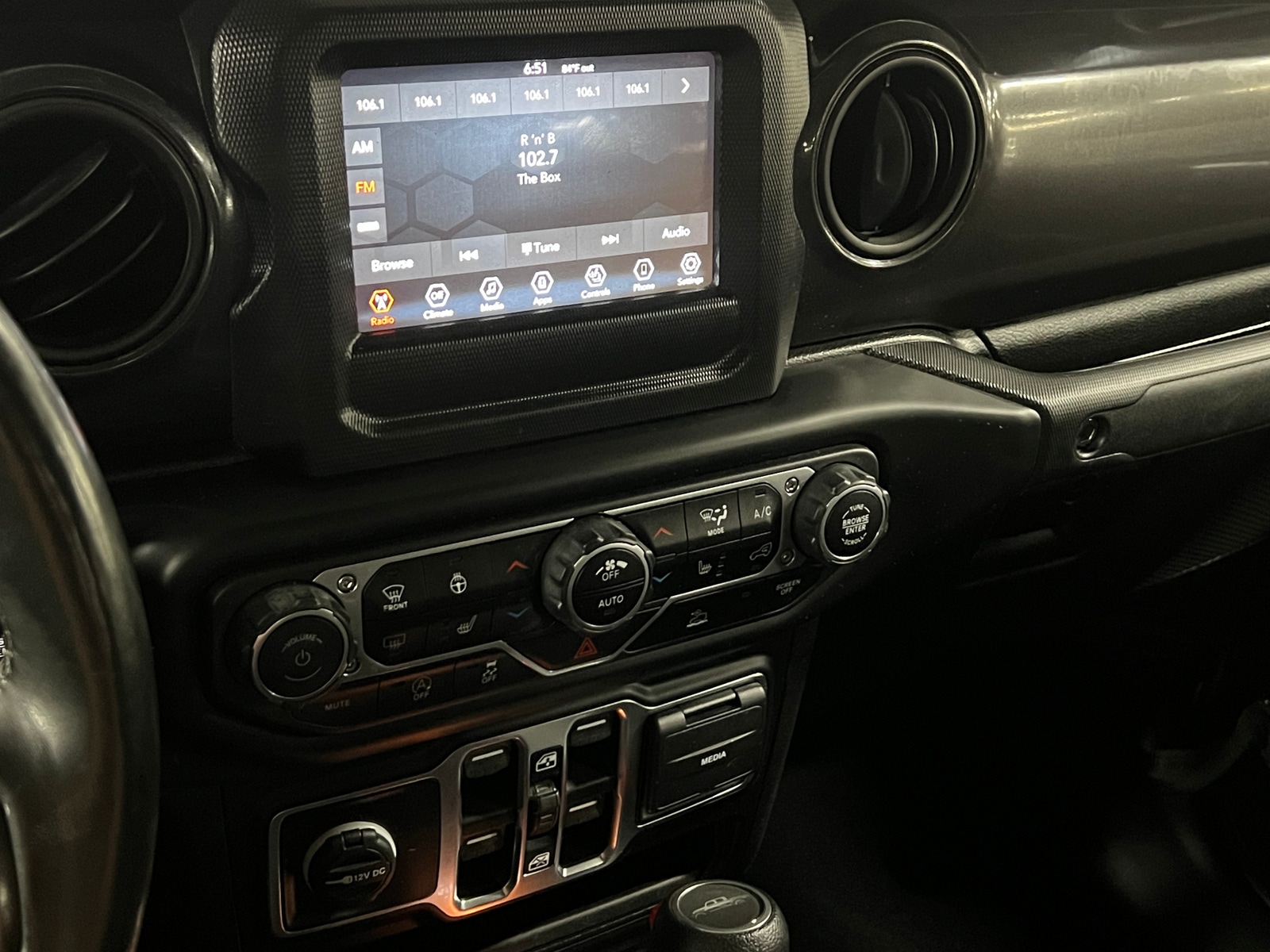 Thumbnail: 2022 Jeep Gladiator - 4