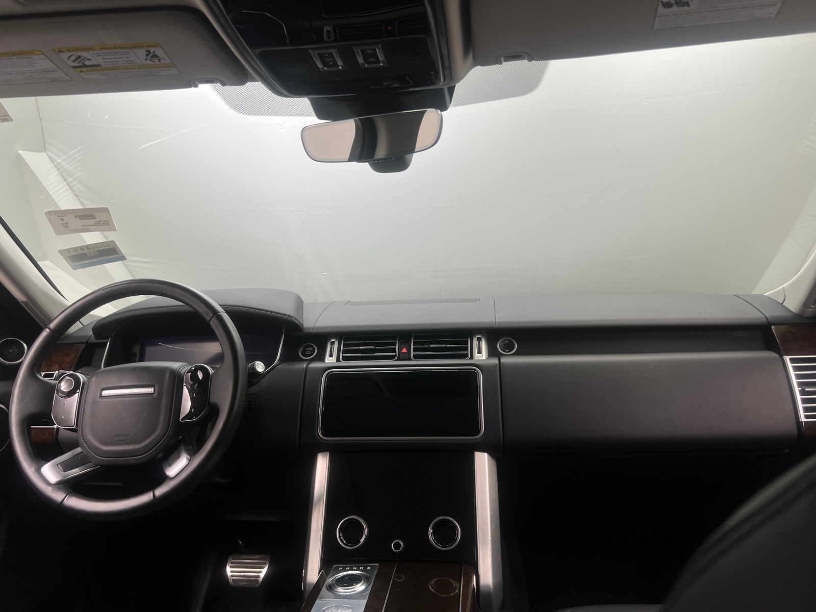 Thumbnail: 2021 Land Rover Range Rover - 2