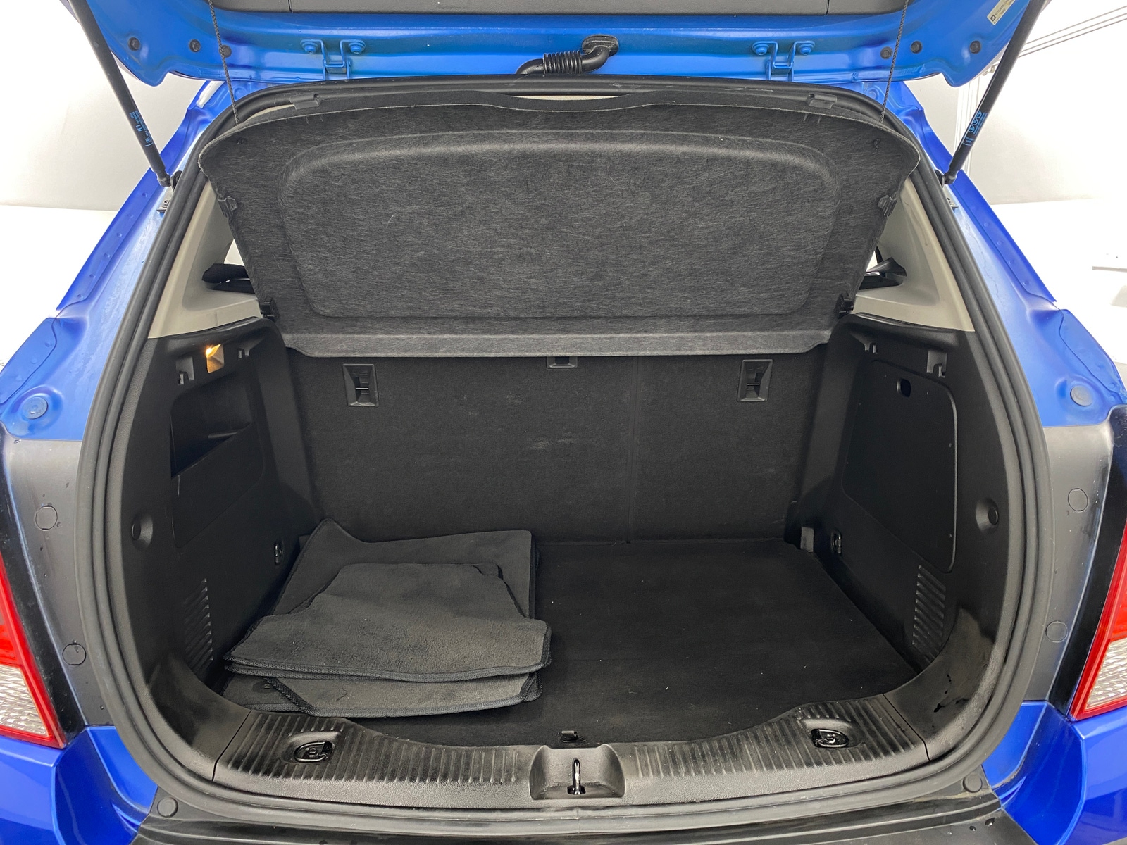 Thumbnail: 2016 Chevrolet Trax - 7