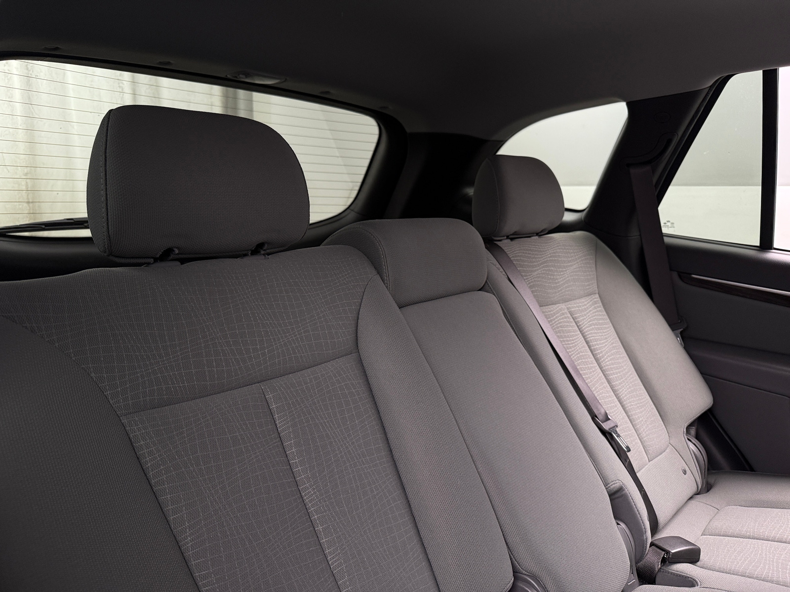 Thumbnail: 2011 Hyundai Santa Fe - 6