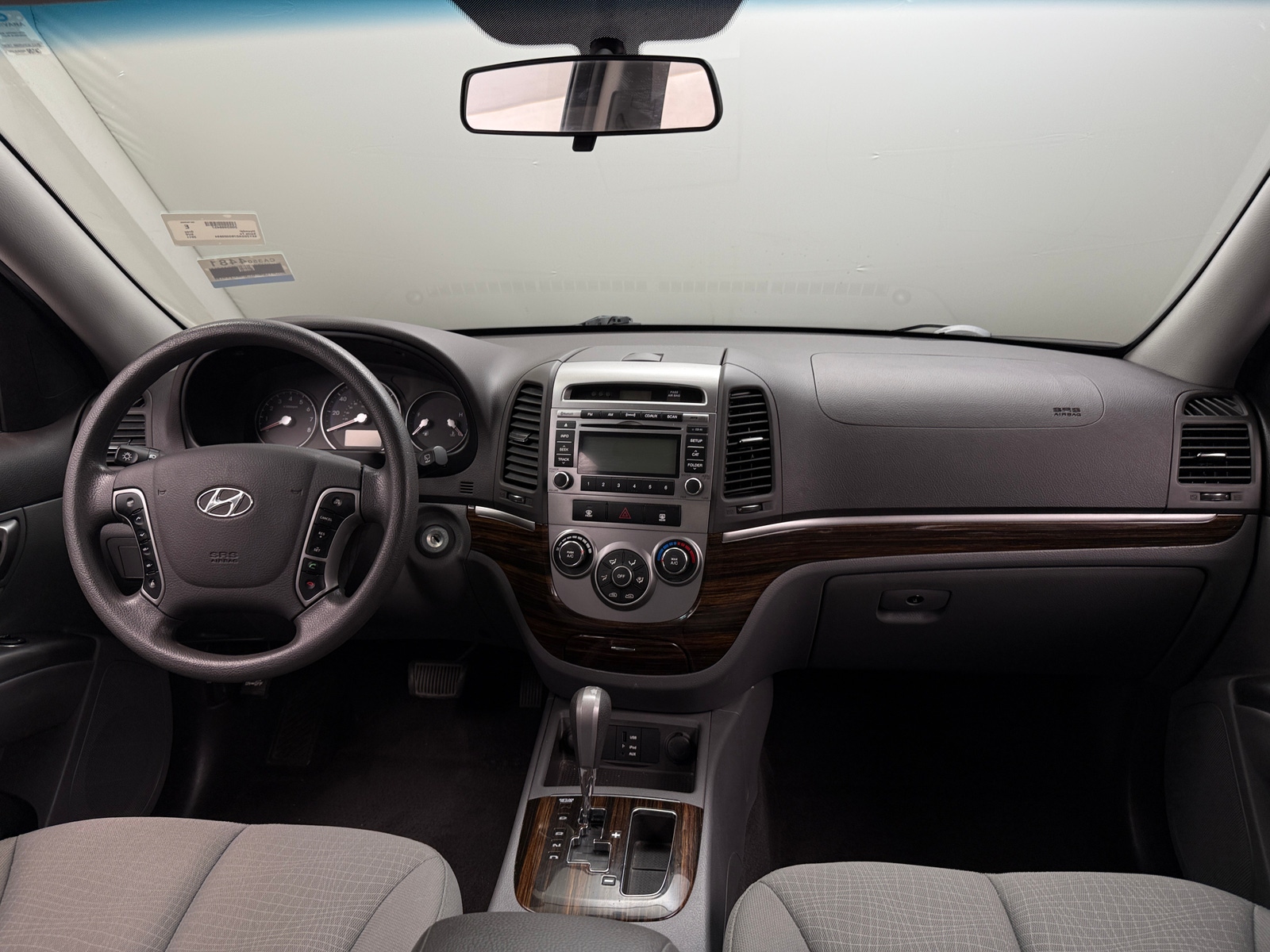 Thumbnail: 2011 Hyundai Santa Fe - 3