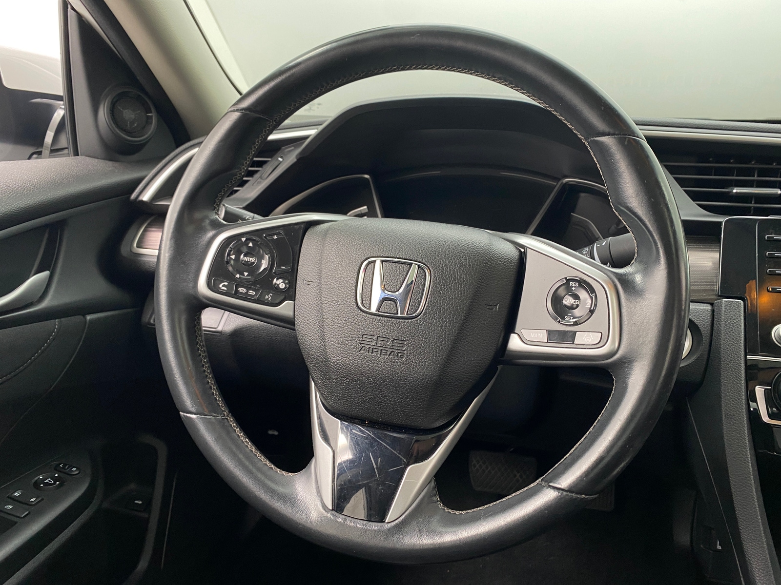 Thumbnail: 2019 Honda Civic - 5