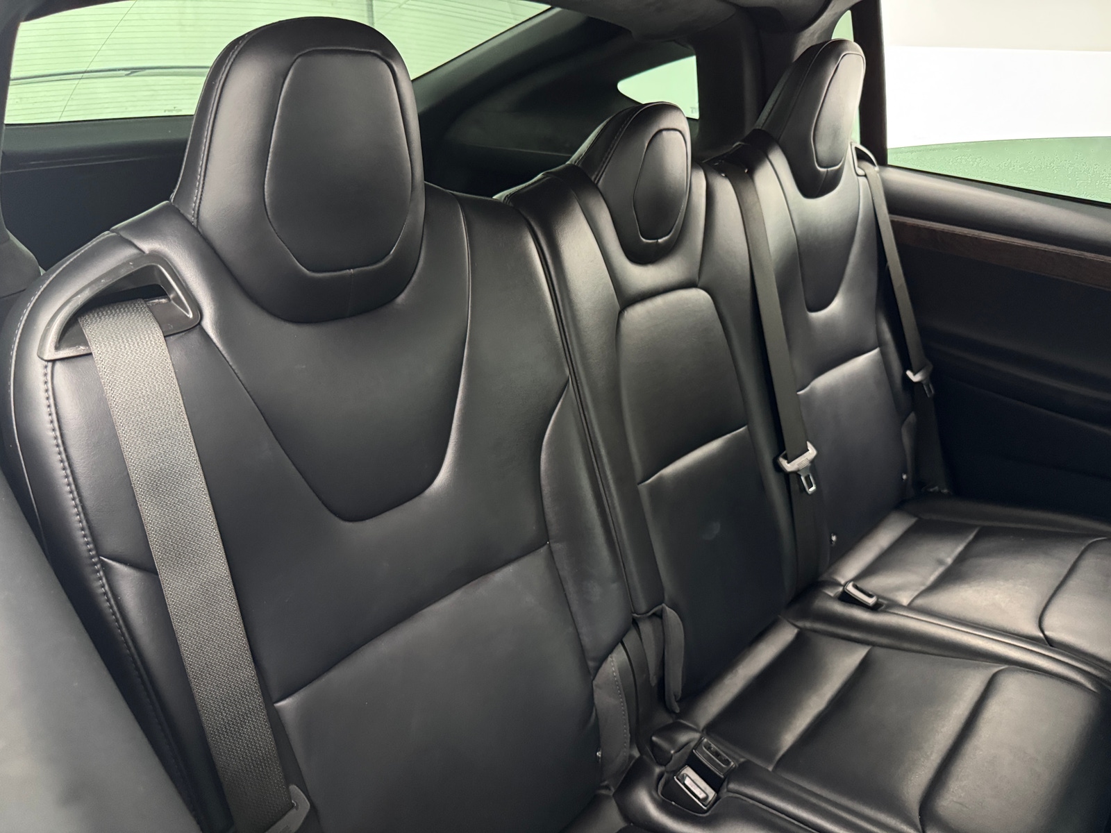 Thumbnail: 2018 Tesla Model X - 4