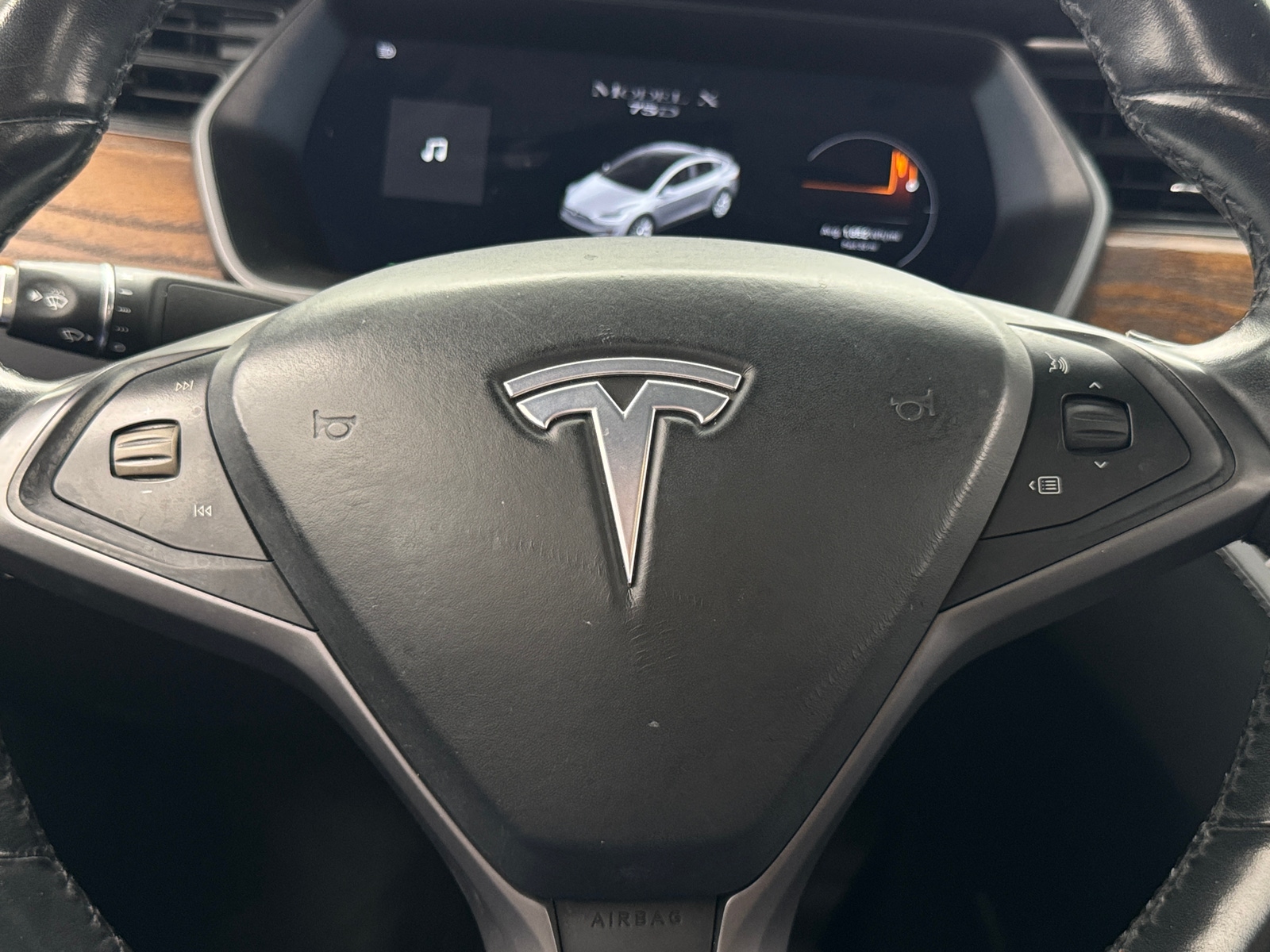 Thumbnail: 2018 Tesla Model X - 3