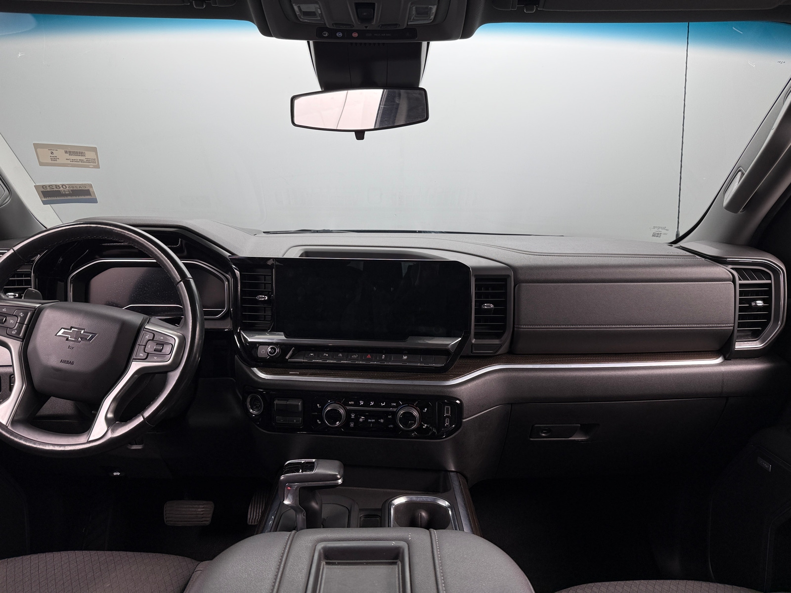 Thumbnail: 2022 Chevrolet Silverado 1500 - 3