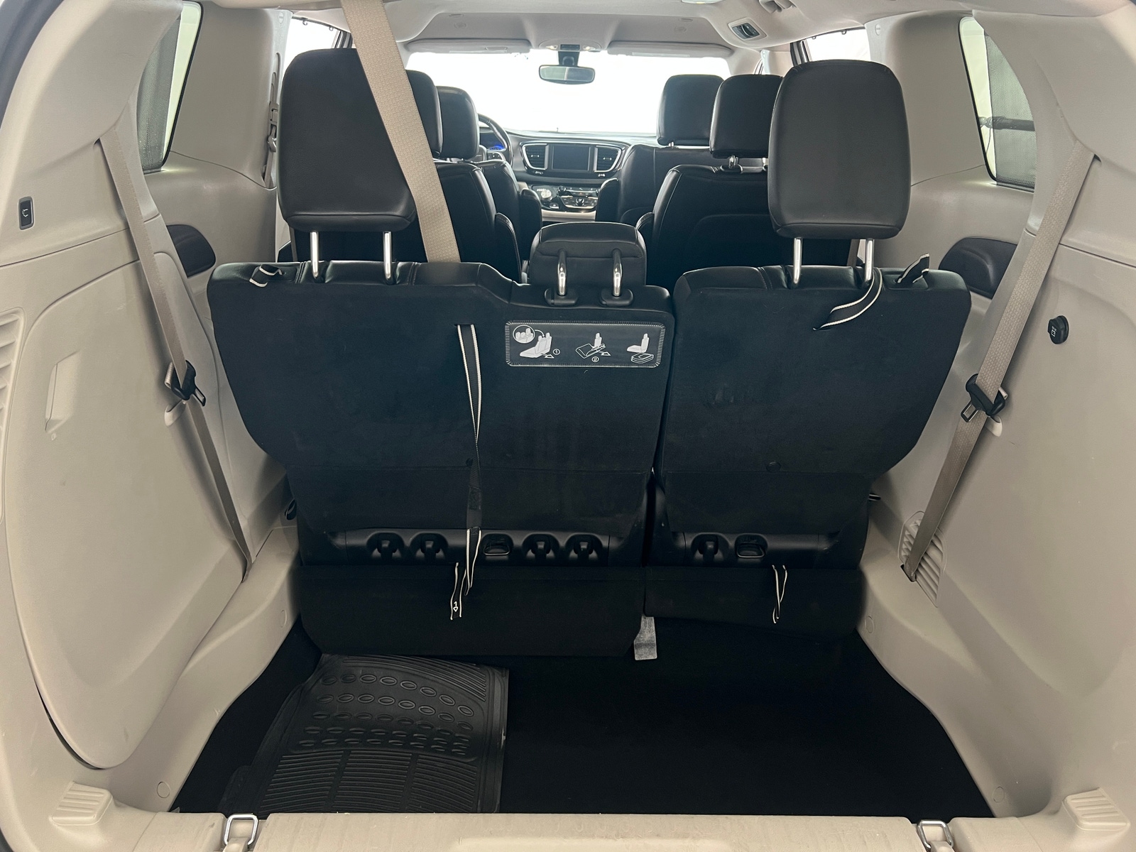 Thumbnail: 2020 Chrysler Pacifica - 6