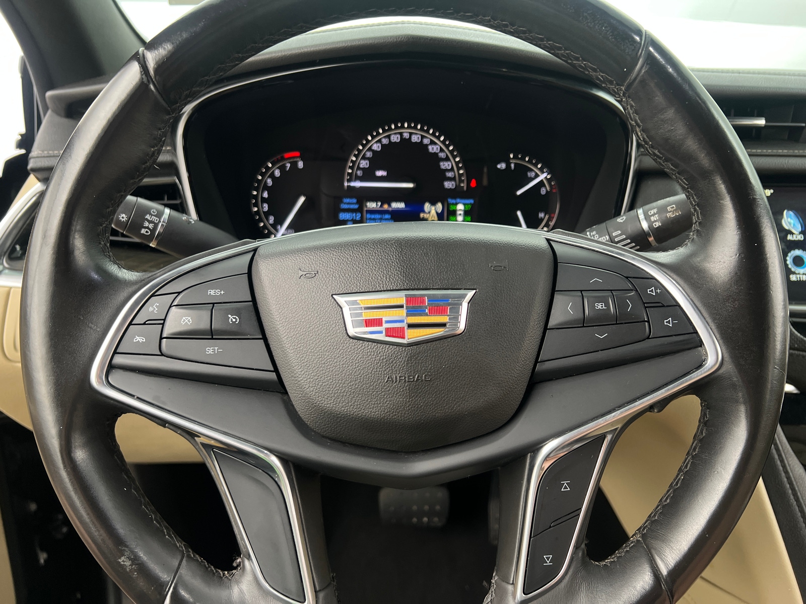 Thumbnail: 2018 Cadillac XT5 - 4