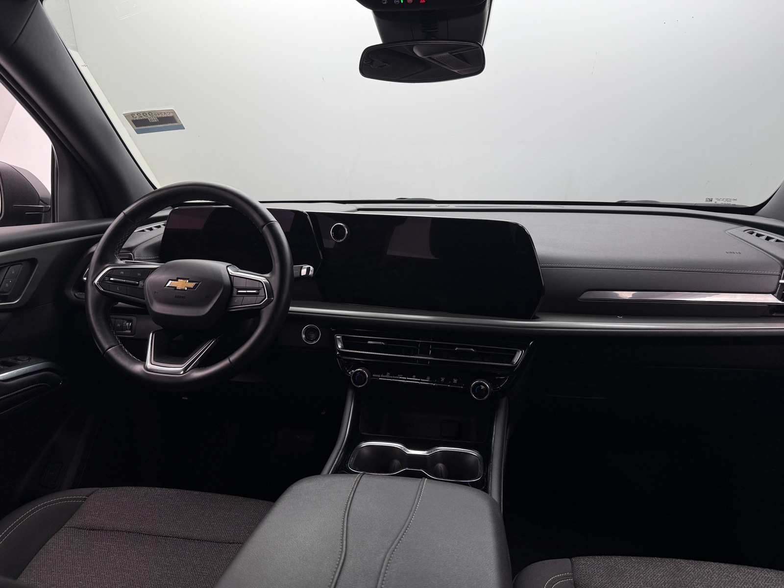 Thumbnail: 2024 Chevrolet Traverse - 3