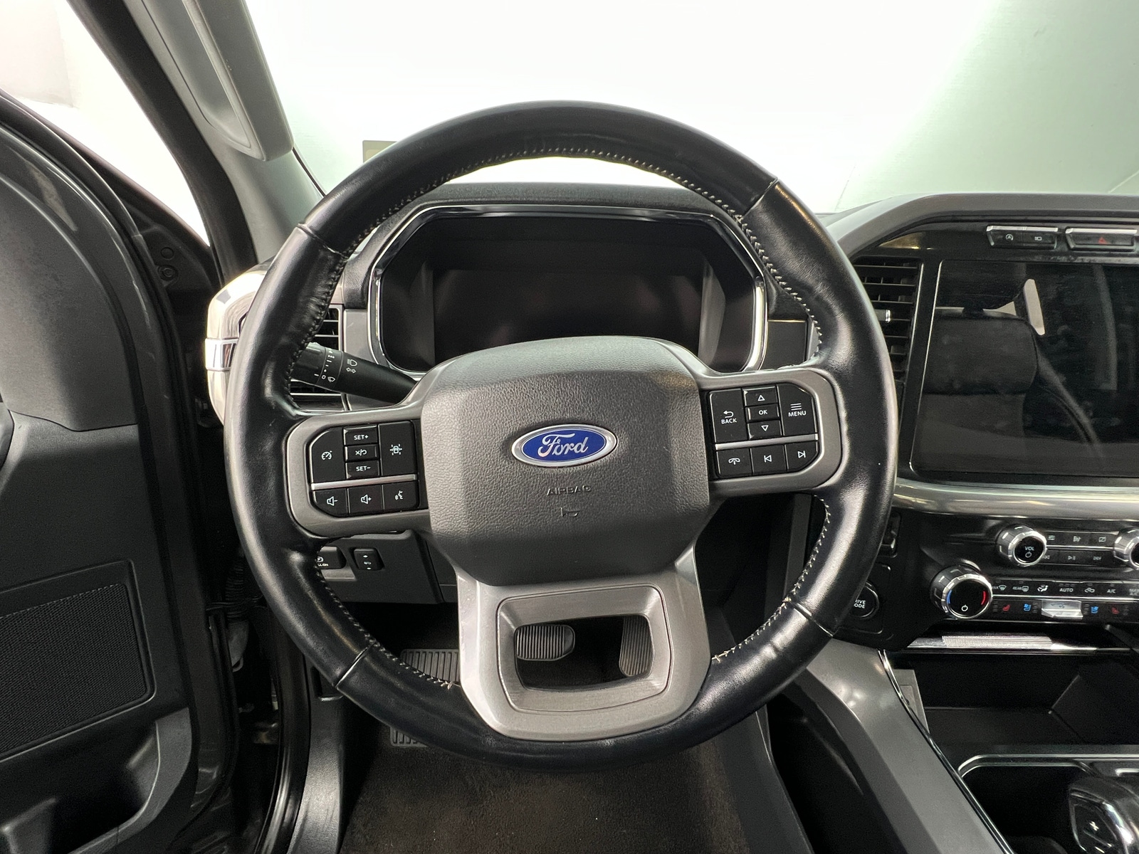 Thumbnail: 2021 Ford Econoline - 5
