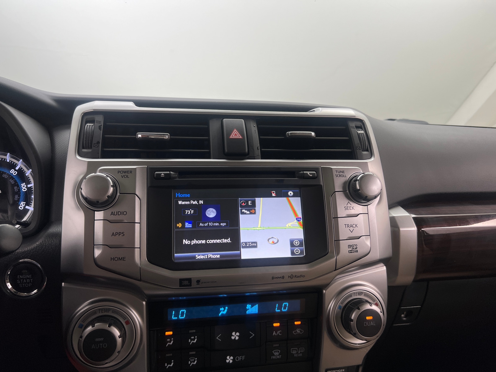 Thumbnail: 2018 Toyota 4Runner - 4