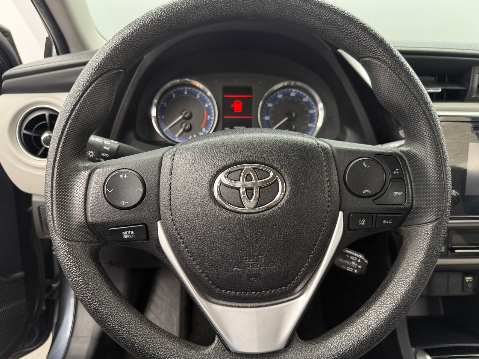 Thumbnail: 2018 Toyota Corolla - 5