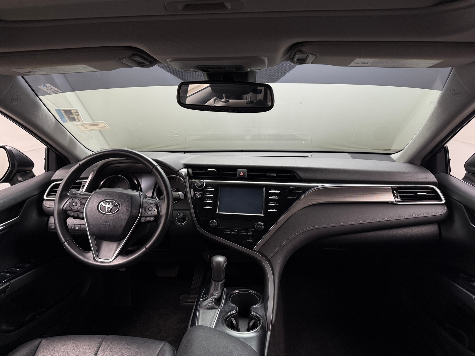 Thumbnail: 2018 Toyota Camry - 3