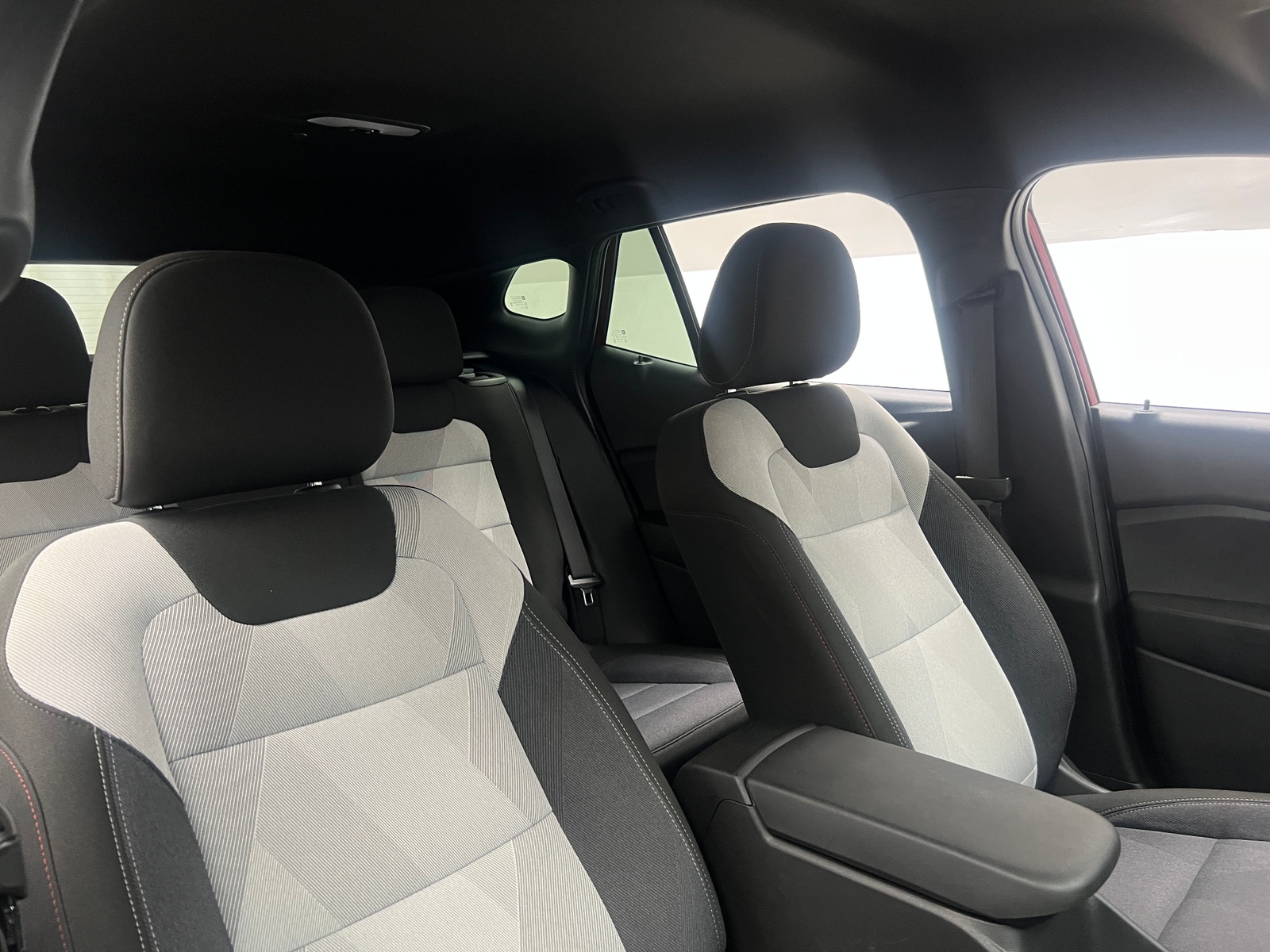 Thumbnail: 2025 Chevrolet Trax - 2
