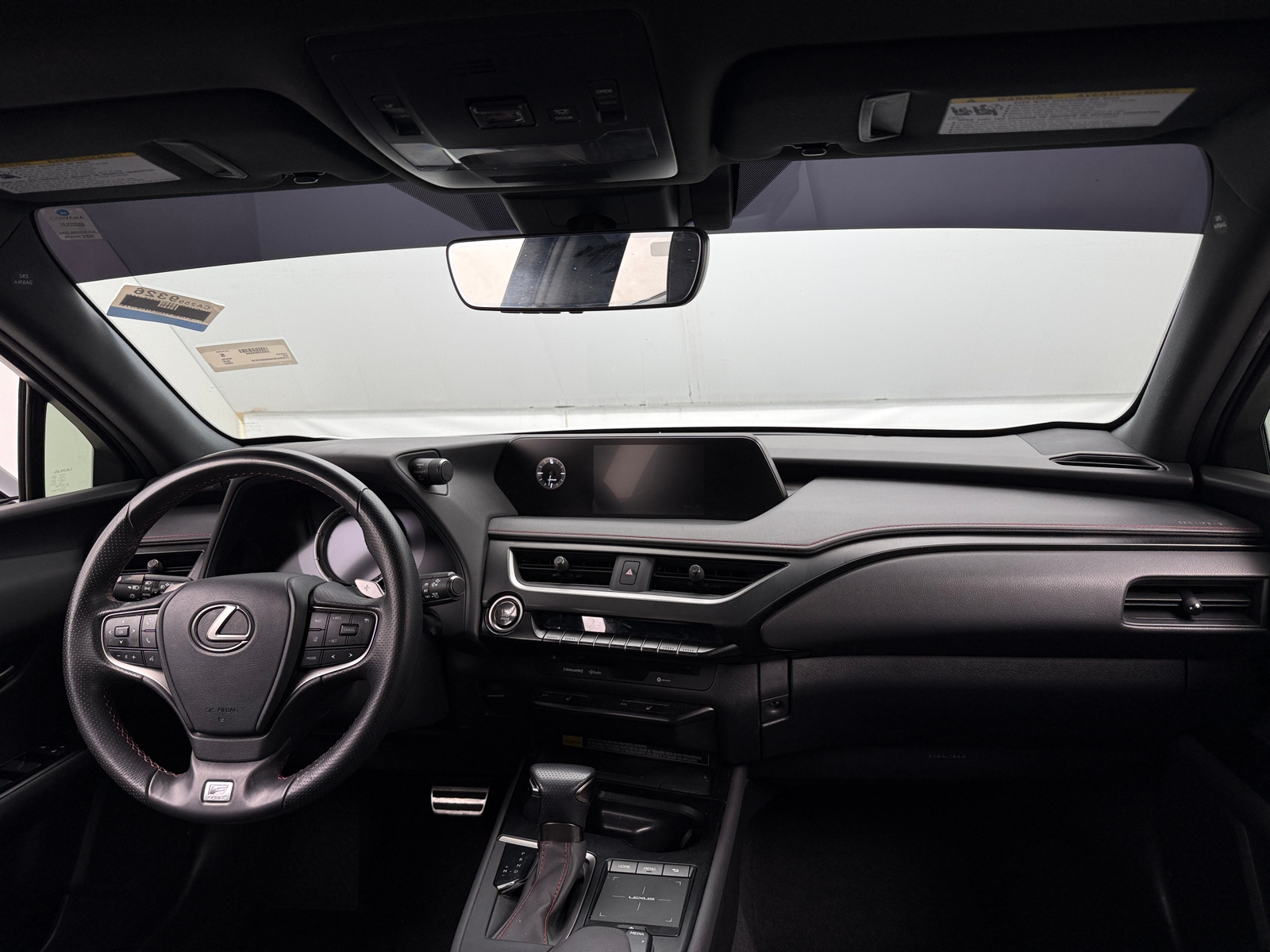 Thumbnail: 2022 Lexus UX - 2
