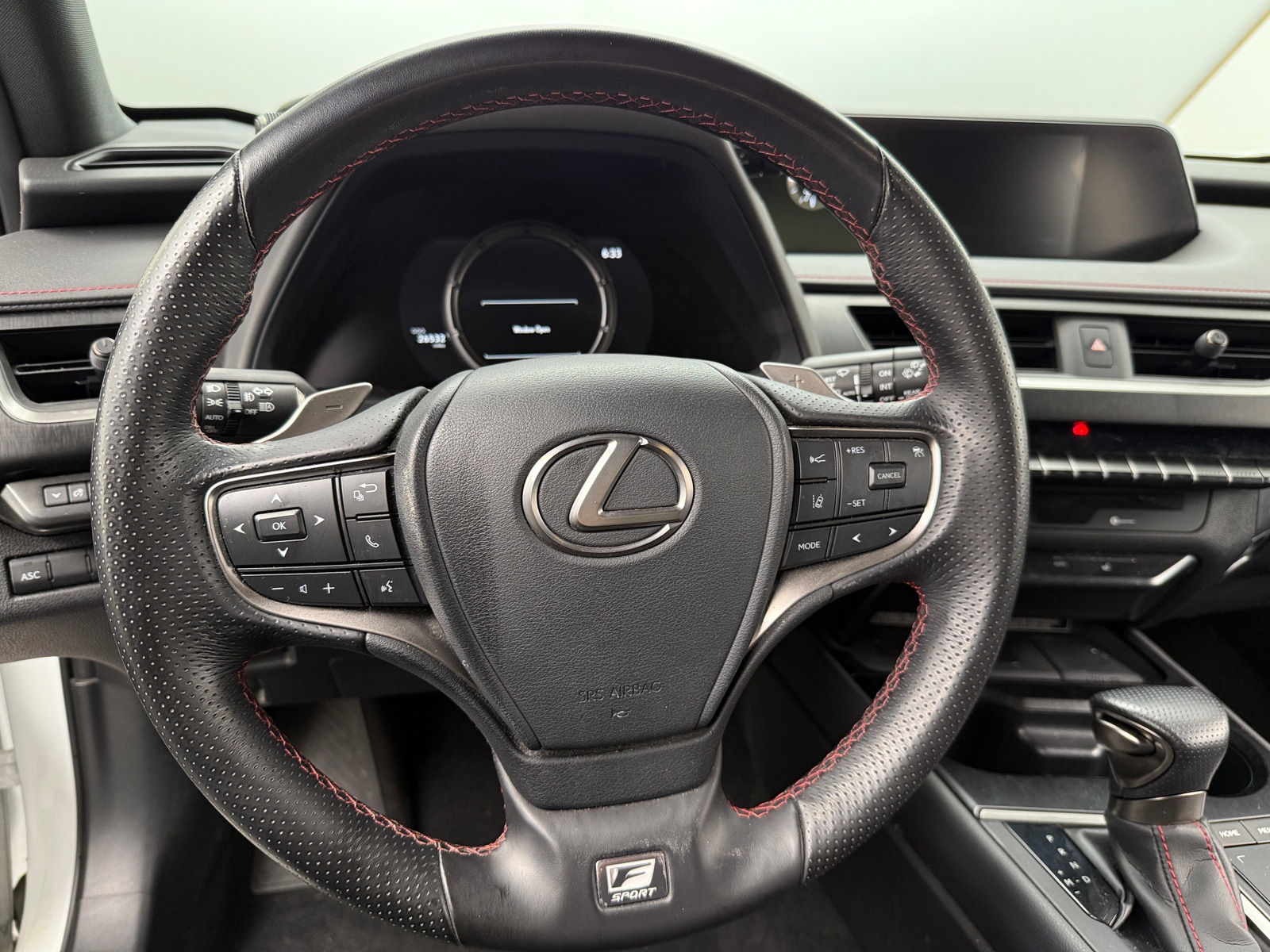 Thumbnail: 2022 Lexus UX - 4