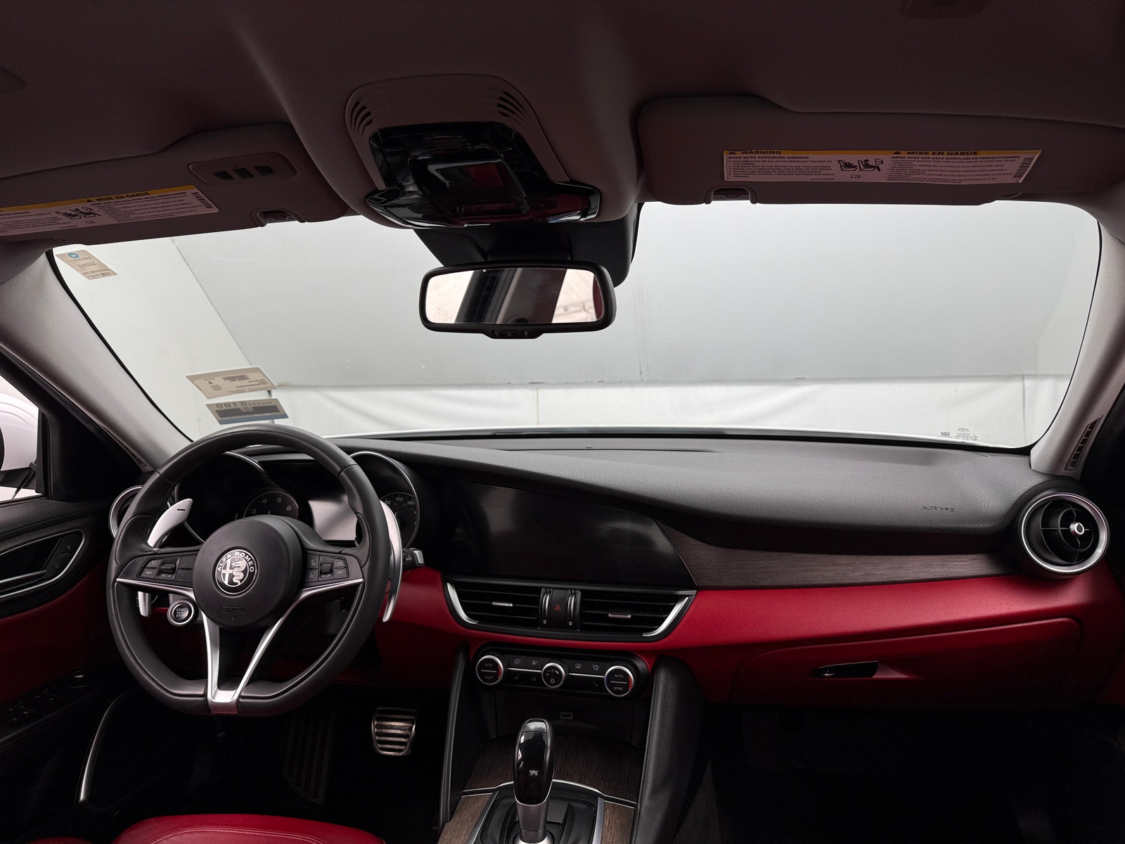 Thumbnail: 2017 Alfa Romeo Giulia - 2