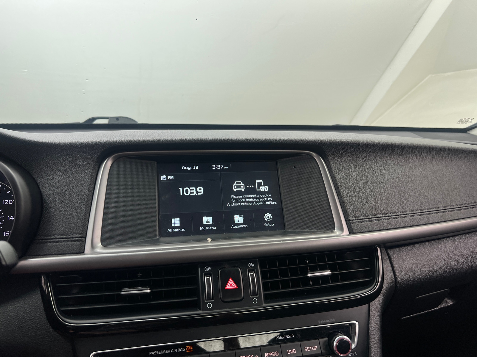 Thumbnail: 2018 Kia Optima - 4