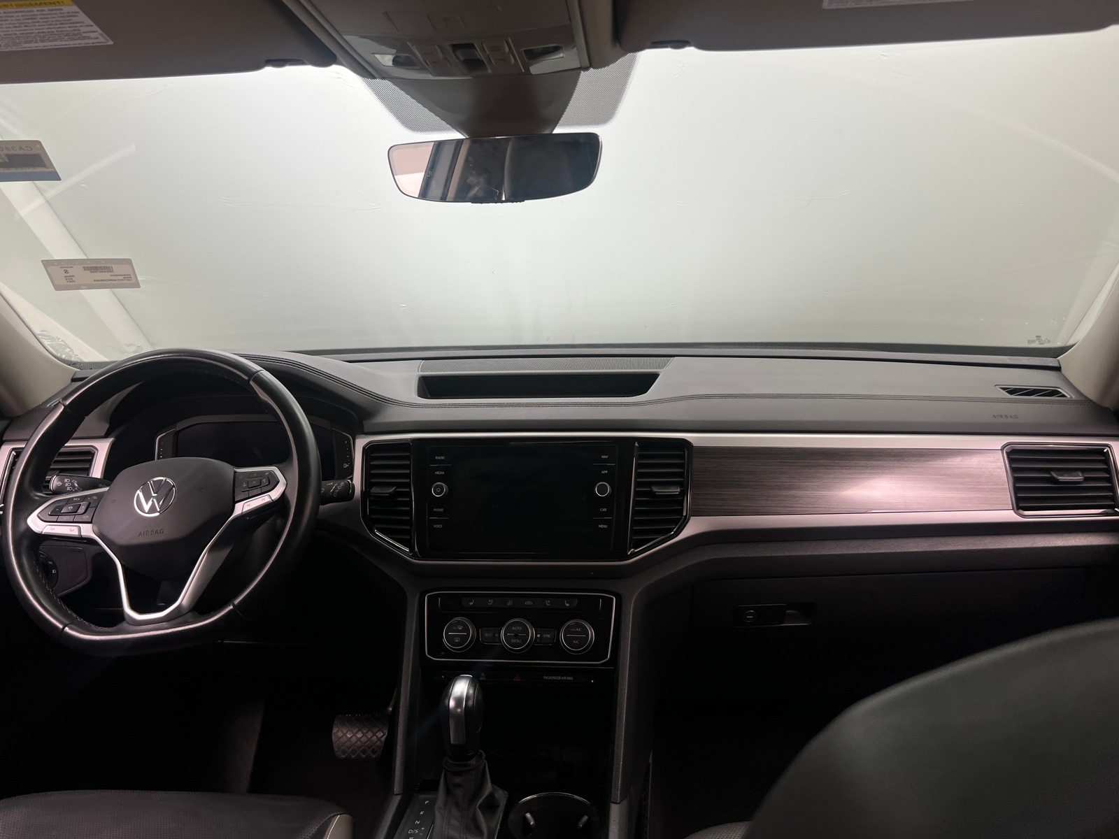 Thumbnail: 2021 Volkswagen Atlas - 2
