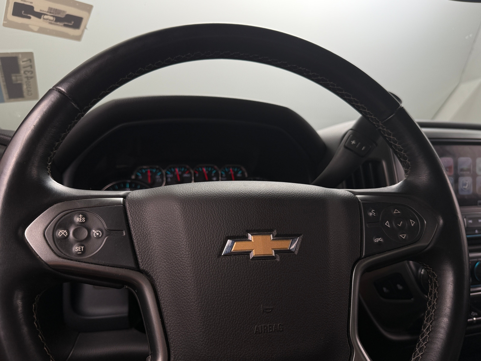 Thumbnail: 2017 Chevrolet Silverado 1500 - 5