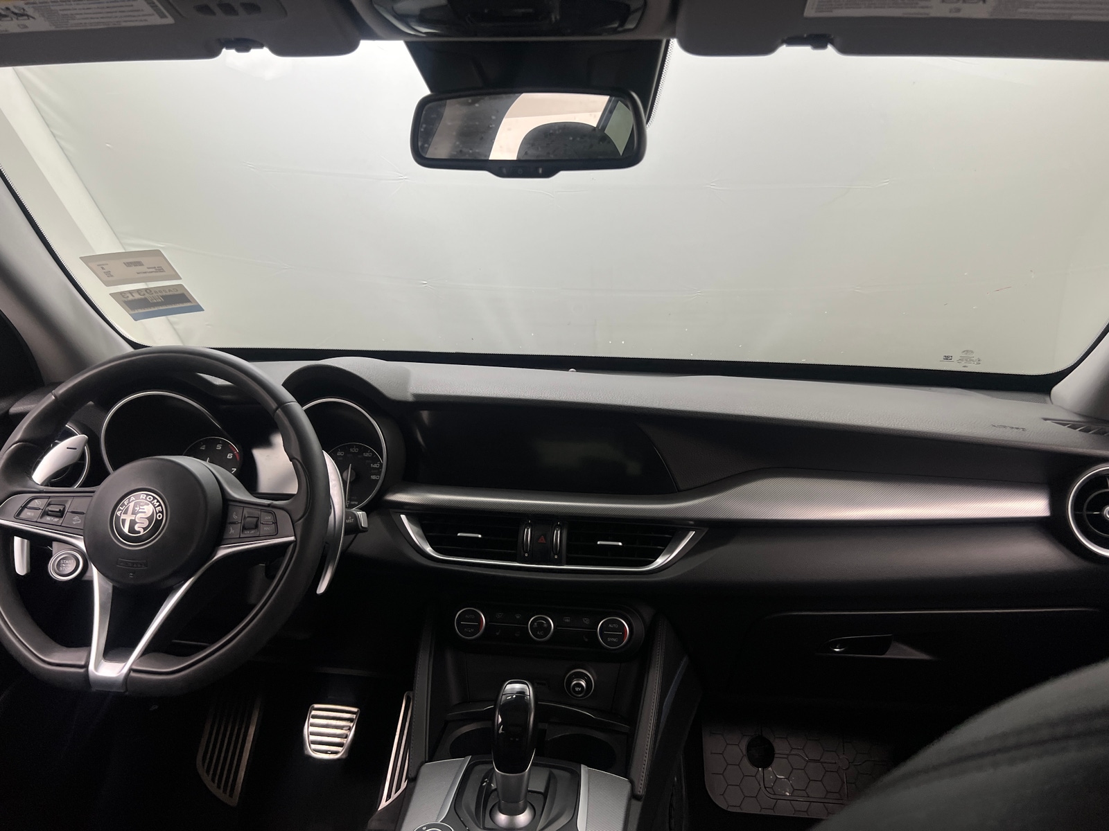 Thumbnail: 2018 Alfa Romeo Stelvio - 2