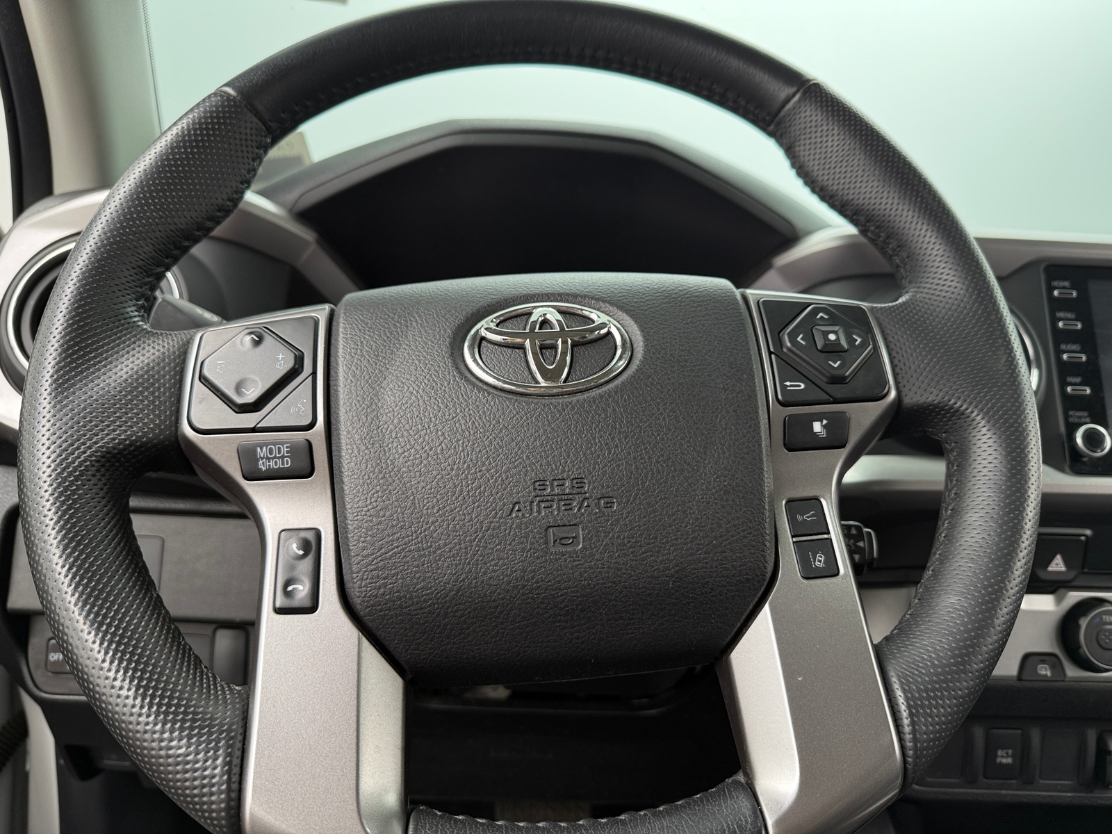 Thumbnail: 2022 Toyota Tacoma - 5