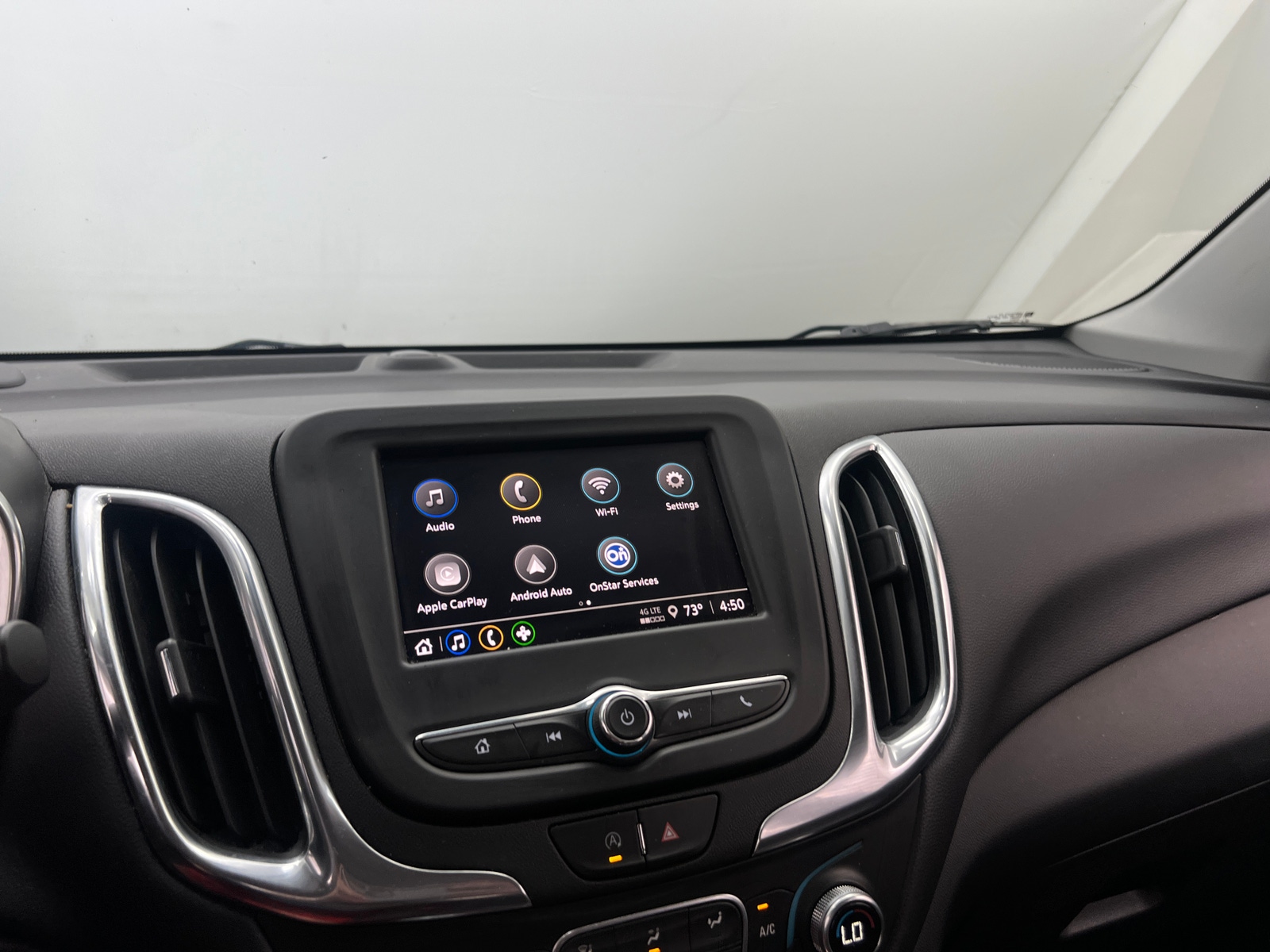 Thumbnail: 2022 Chevrolet Equinox - 4