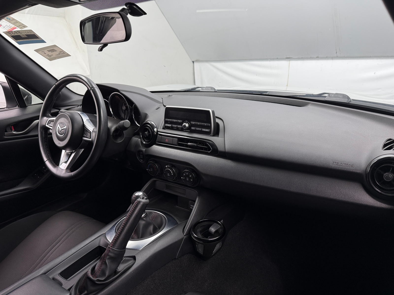 Thumbnail: 2016 Mazda MX-5 Miata - 3