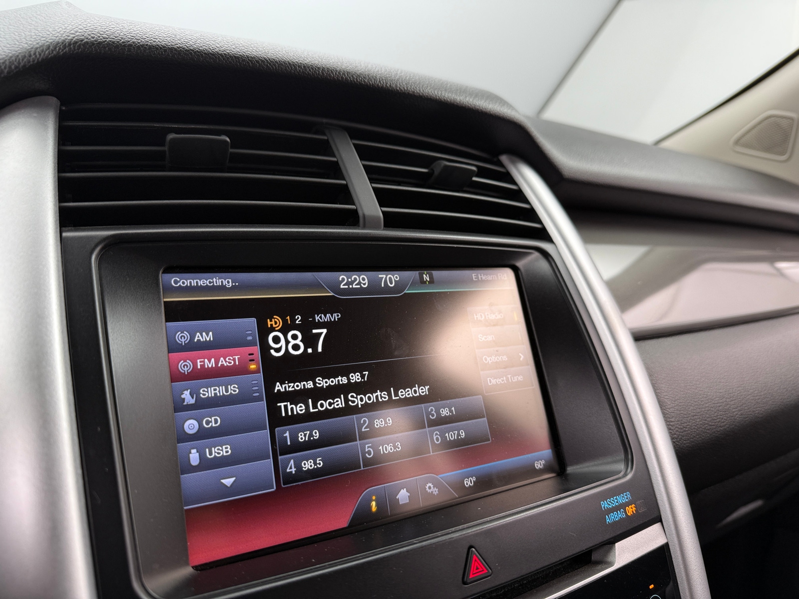 Thumbnail: 2013 Ford Edge - 3