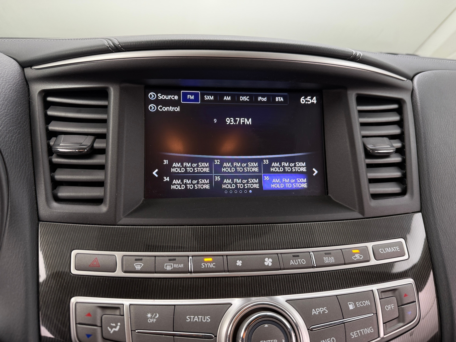 Thumbnail: 2019 INFINITI QX60 - 3