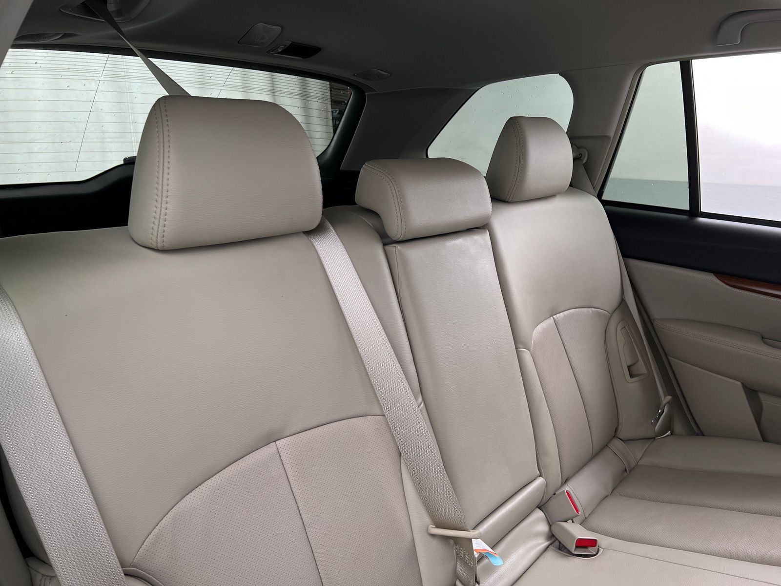 Thumbnail: 2014 Subaru Outback - 5